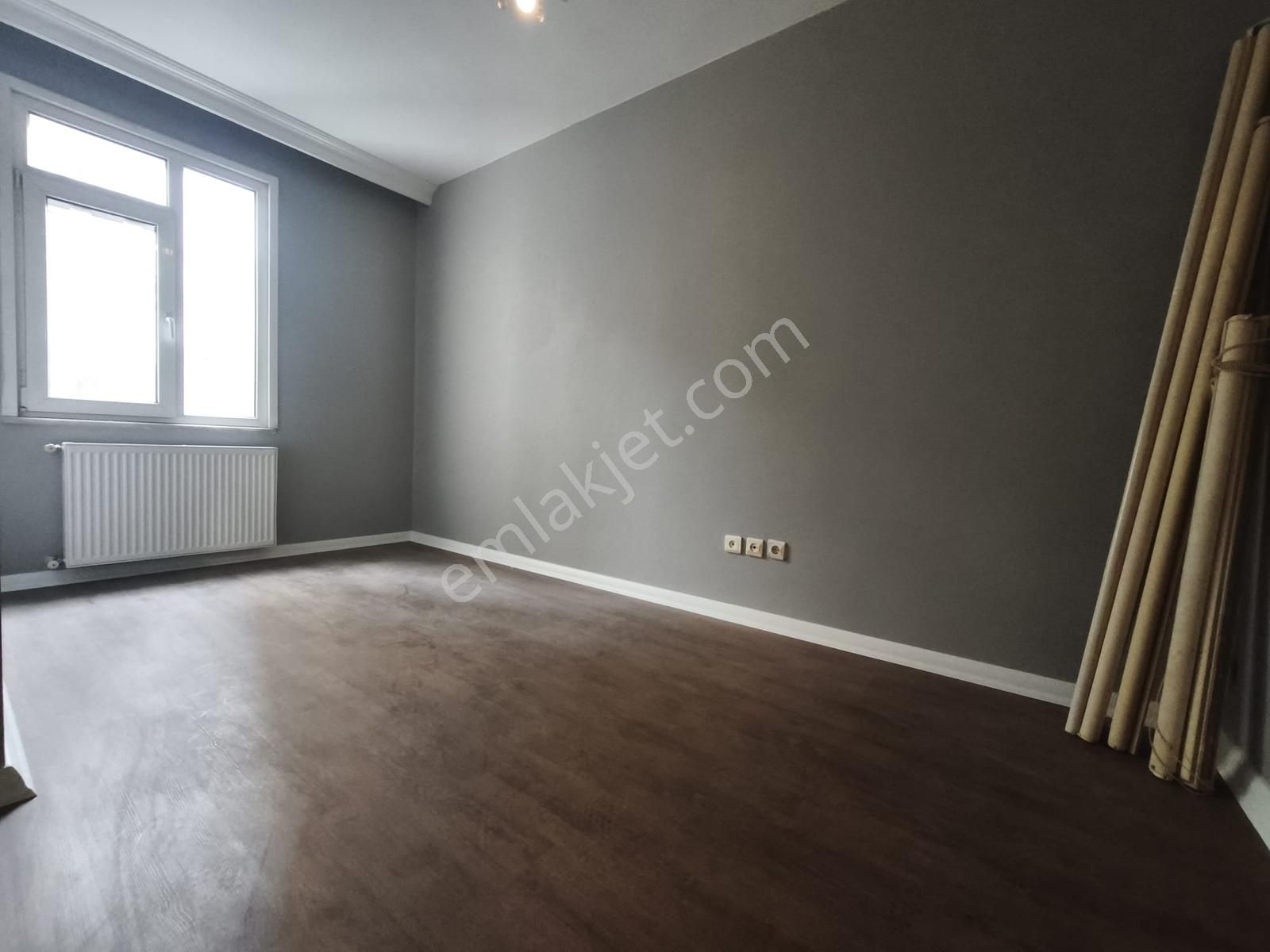 Met'den Suadiye Kavislide 2+1 90m2 Bağdata Yakın Bakımlı Binada - Görsel 18