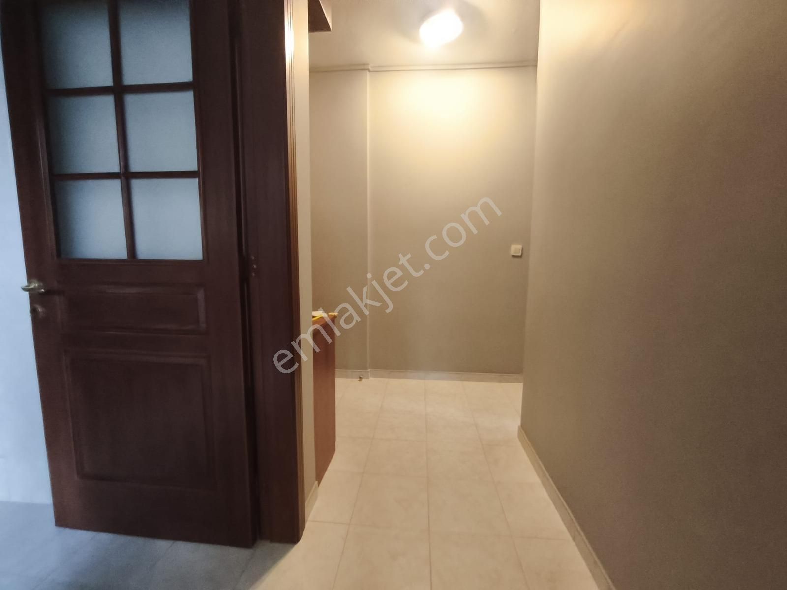 Met'den Suadiye Kavislide 2+1 90m2 Bağdata Yakın Bakımlı Binada - Görsel 20