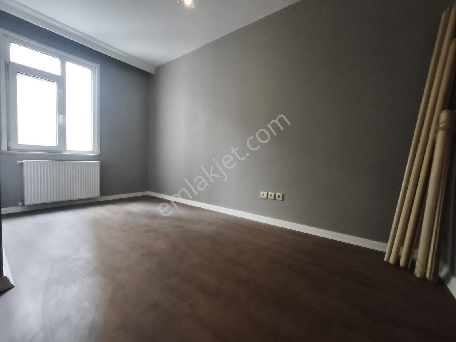 Met'den Suadiye Kavislide 2+1 90m2 Bağdata Yakın Bakımlı Binada - Görsel 6