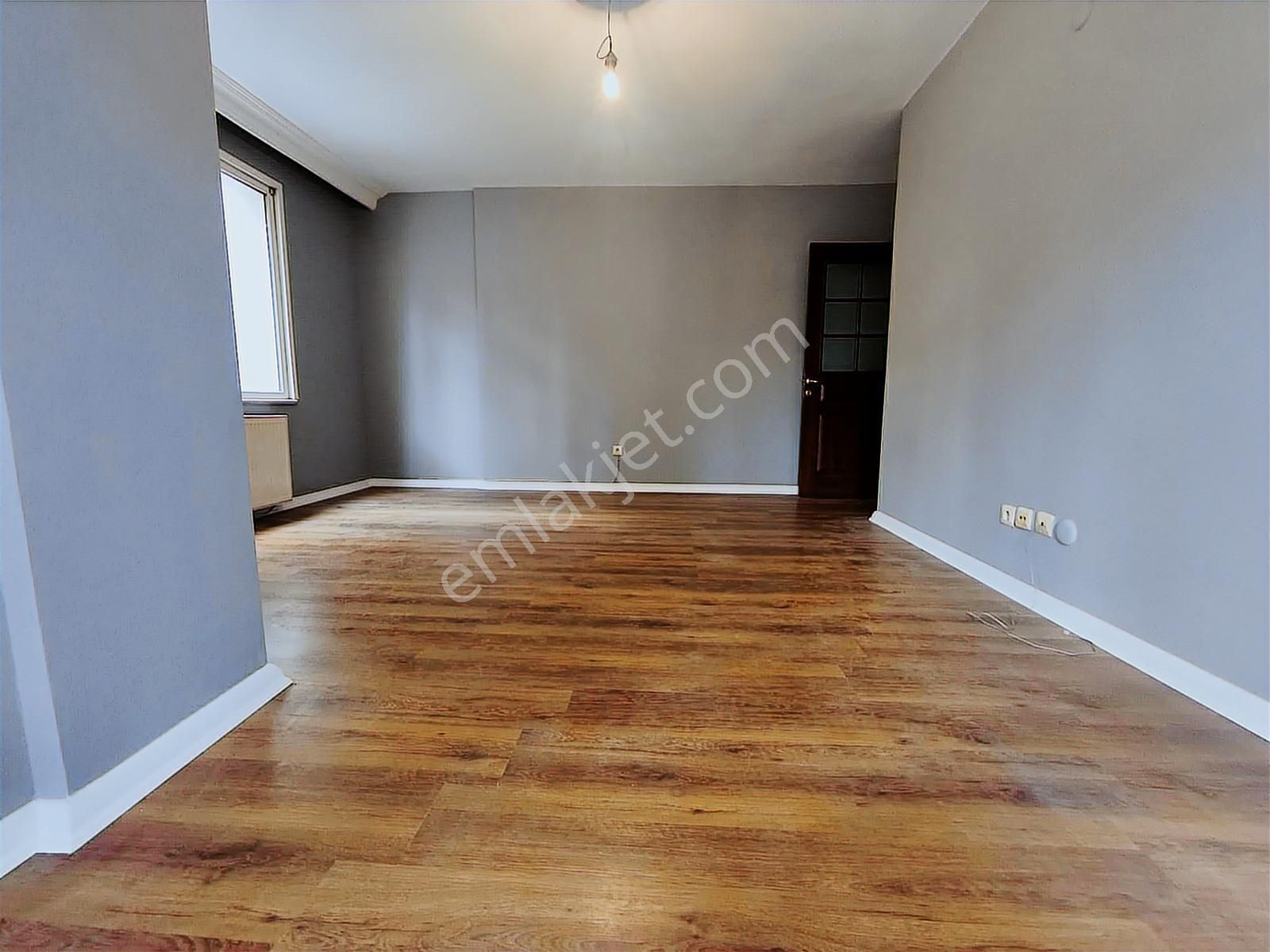 Met'den Suadiye Kavislide 2+1 90m2 Bağdata Yakın Bakımlı Binada - Görsel 11