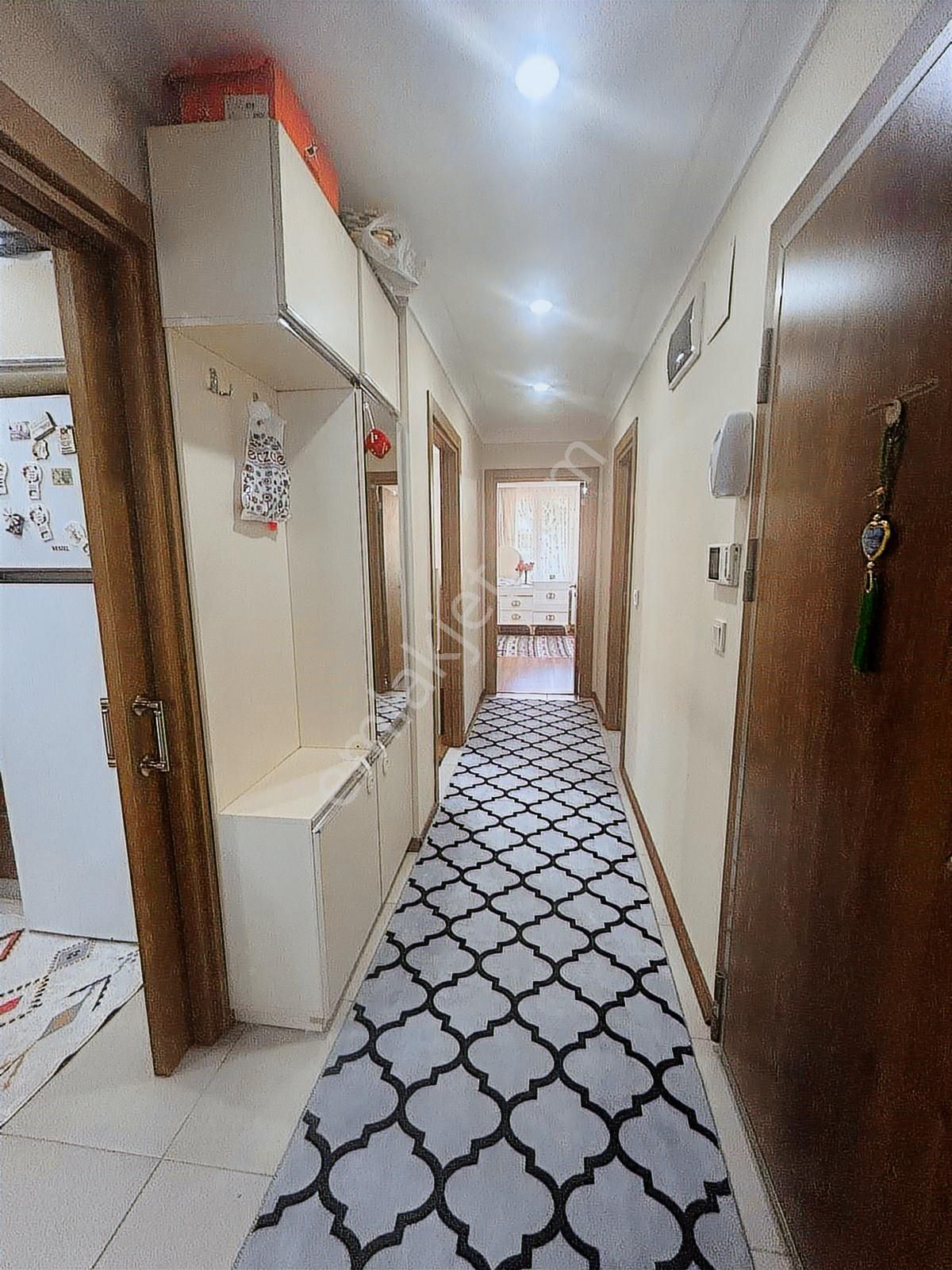 Met'den Özel Göztepe Hastanesine Yakın 62m2 Net 2+1 Kombili - Görsel 6