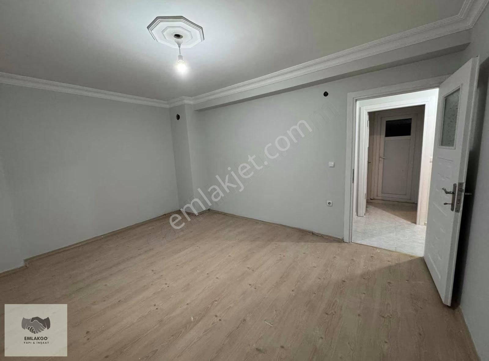 Küçükçekmece Sefaköy Yeni Binada Masrafsız 1+1 Kiralık - Görsel 3