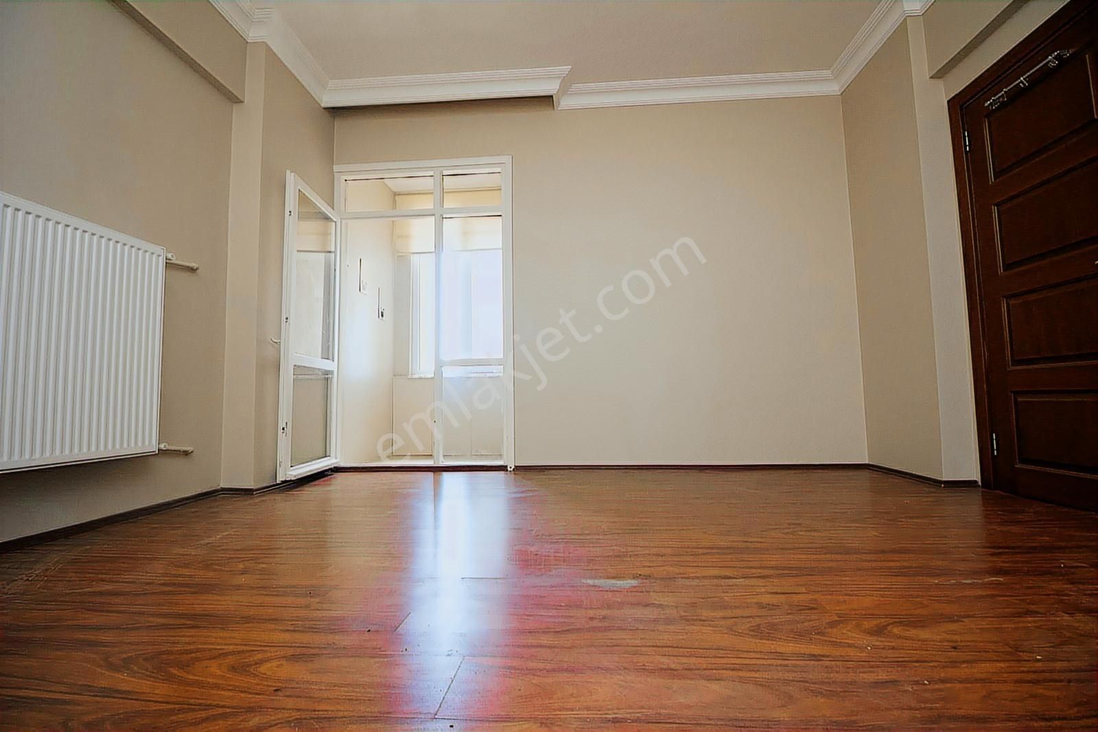 Kozyatağı Atacan Kolejinin Yakınında 3+1 Yatırımlık135 M2 Fırsat - Görsel 3