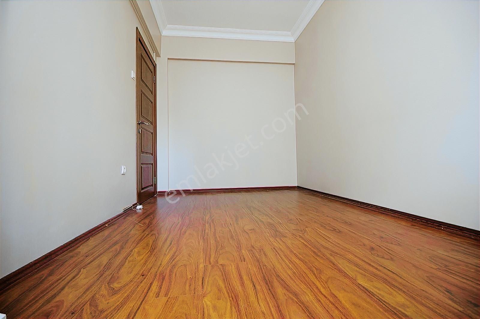 Kozyatağı Atacan Kolejinin Yakınında 3+1 Yatırımlık135 M2 Fırsat - Görsel 26