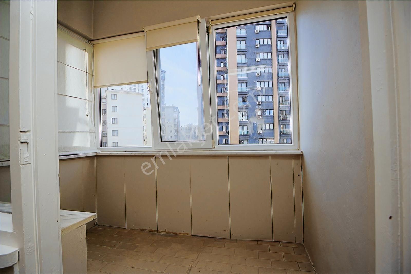 Kozyatağı Atacan Kolejinin Yakınında 3+1 Yatırımlık135 M2 Fırsat - Görsel 2