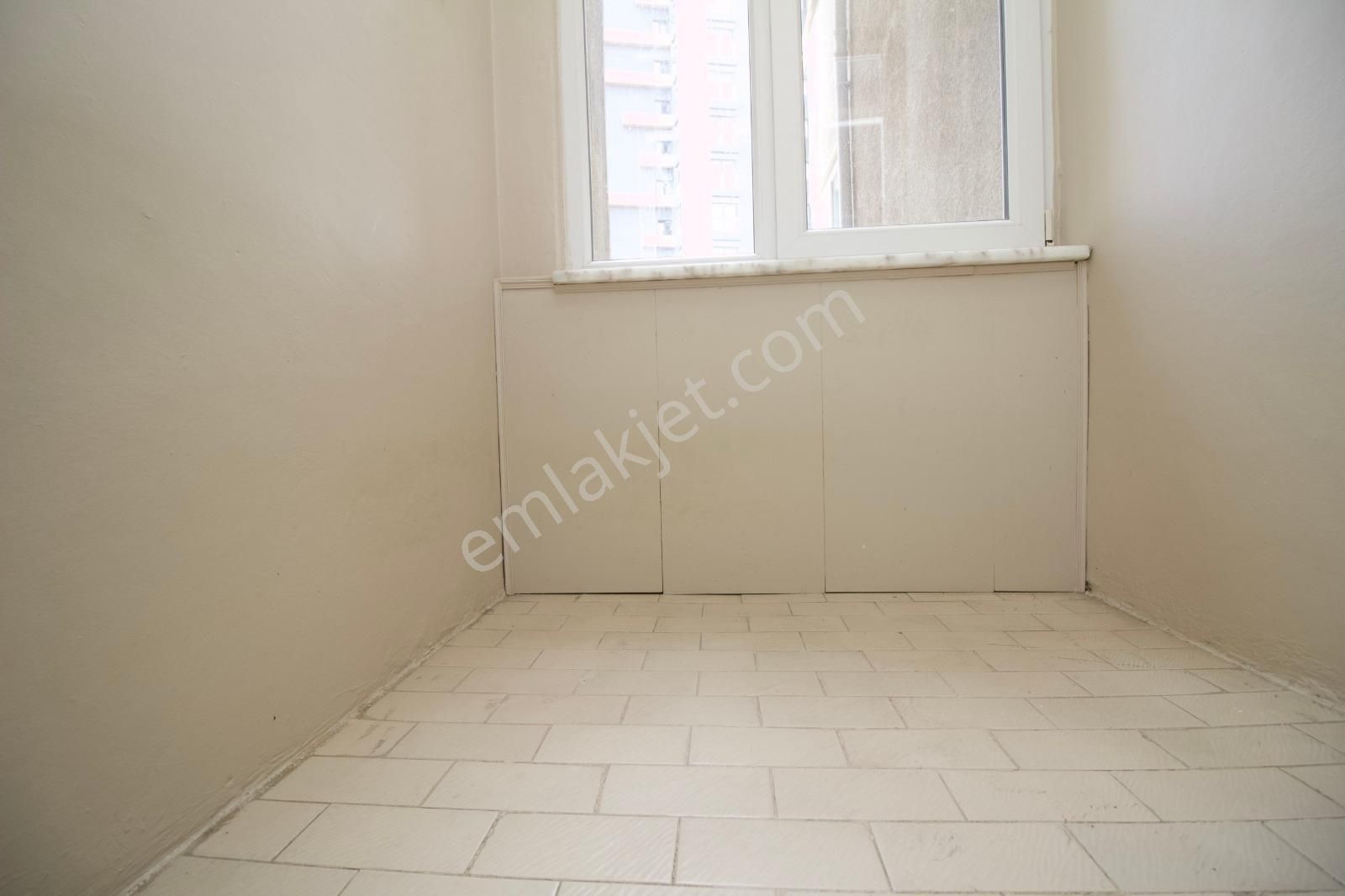 Kozyatağı Atacan Kolejinin Yakınında 3+1 Yatırımlık135 M2 Fırsat - Görsel 11