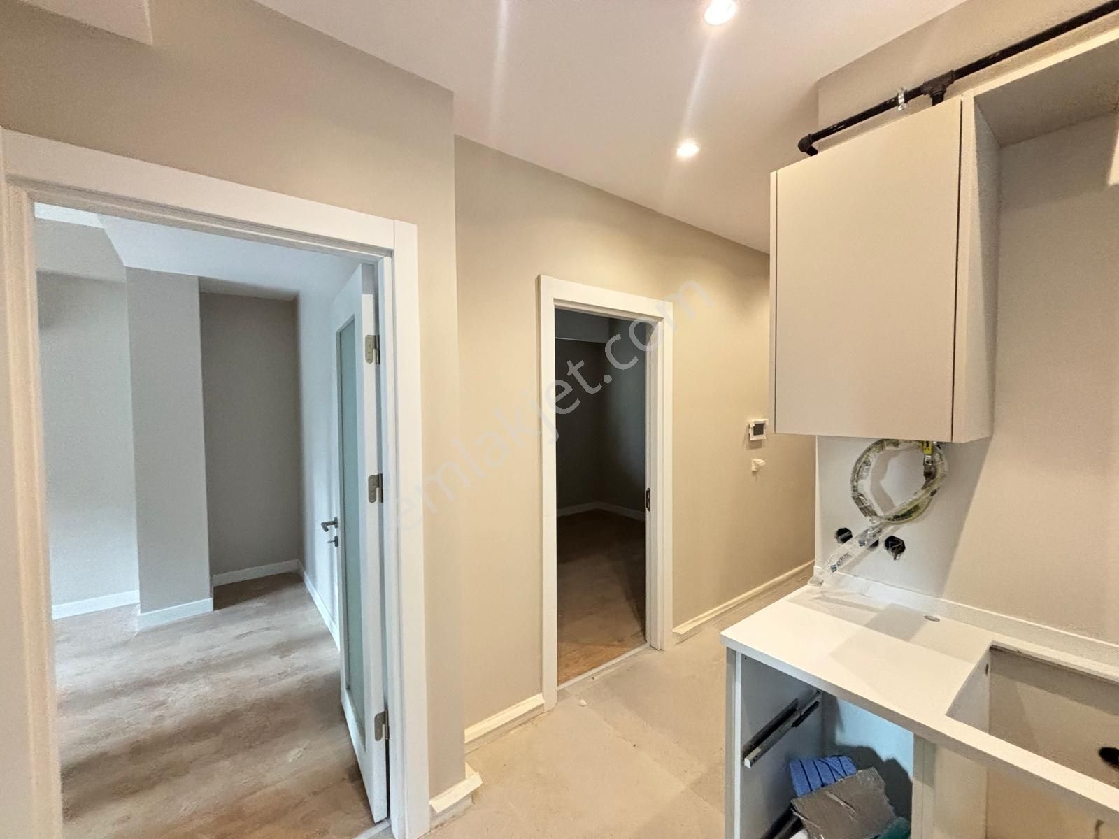 Fırsat Kozyatağı Kozzy Yakını Sıfır Binada 2+1 Satılık Kombili - Görsel 6