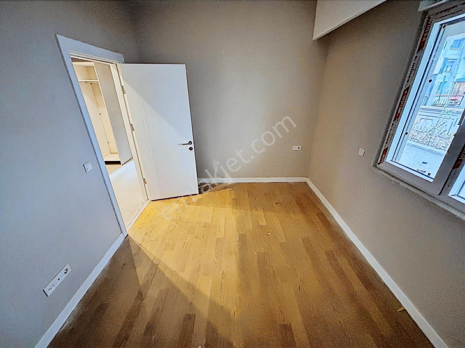 Fırsat Kozyatağı Kozzy Yakını Sıfır Binada 2+1 Satılık Kombili - Görsel 8