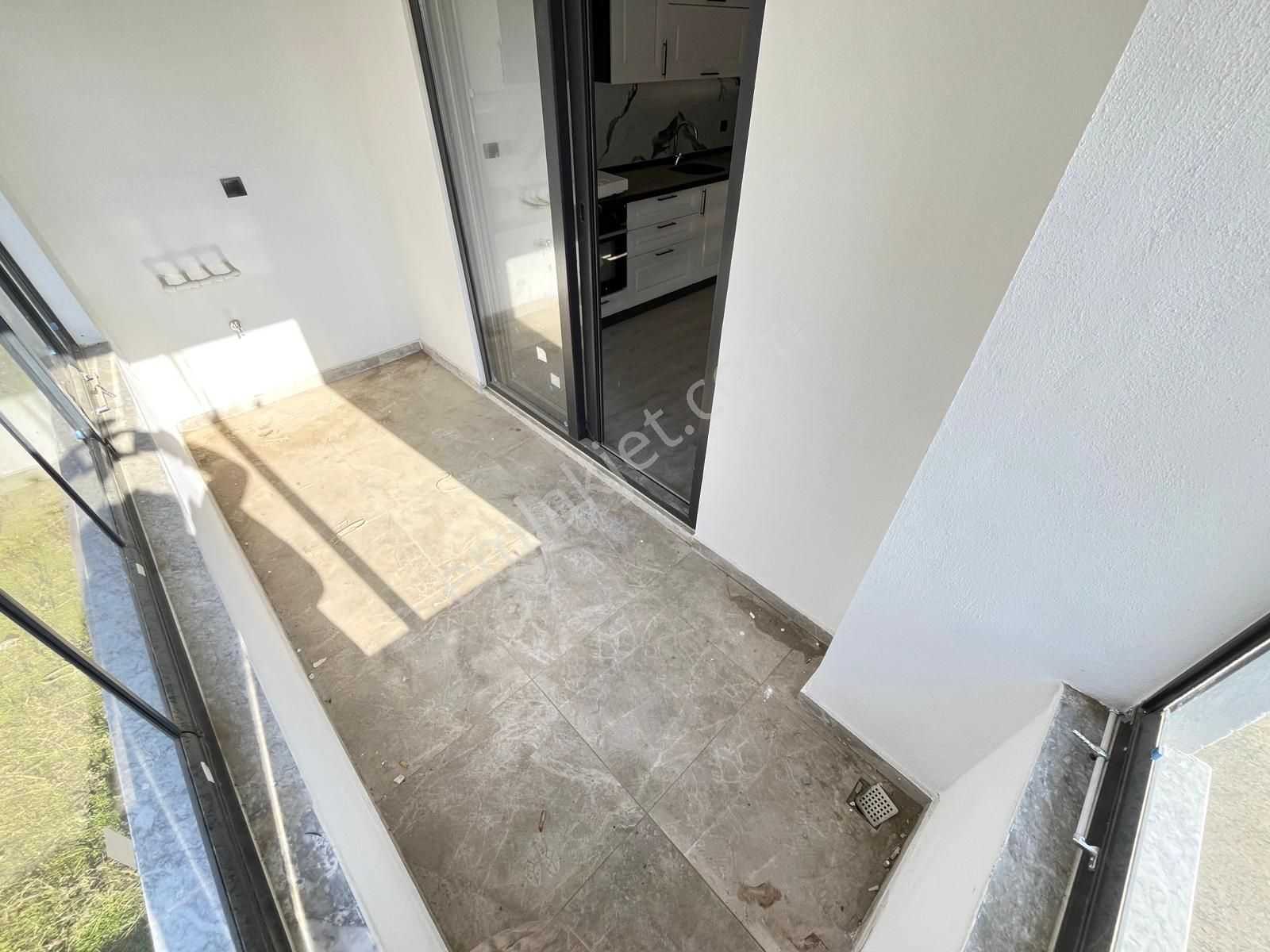 🏡referans'tan Altınkum'da Ön Cephe Ebeveyn Banyolu Çift Cam Balkonlu Sıfır Modern 2+1 Daire - Görsel 29