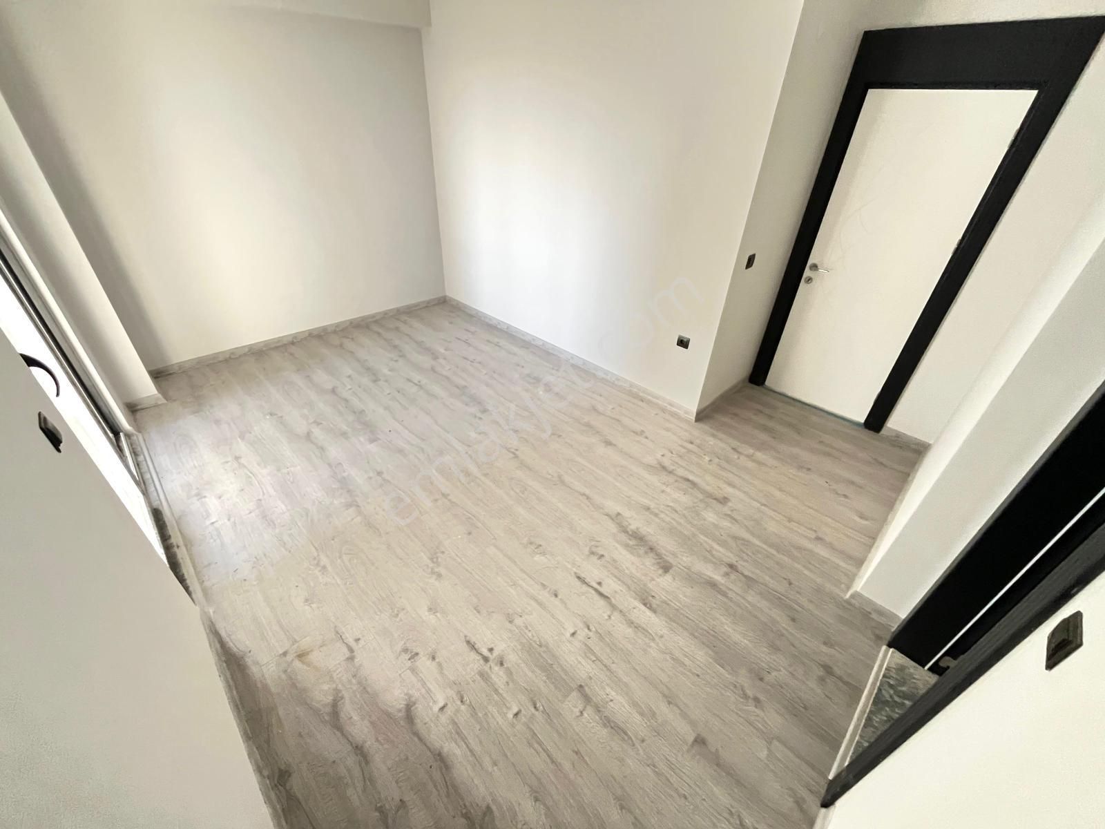 🏡referans'tan Altınkum'da Ön Cephe Ebeveyn Banyolu Çift Cam Balkonlu Sıfır Modern 2+1 Daire - Görsel 24
