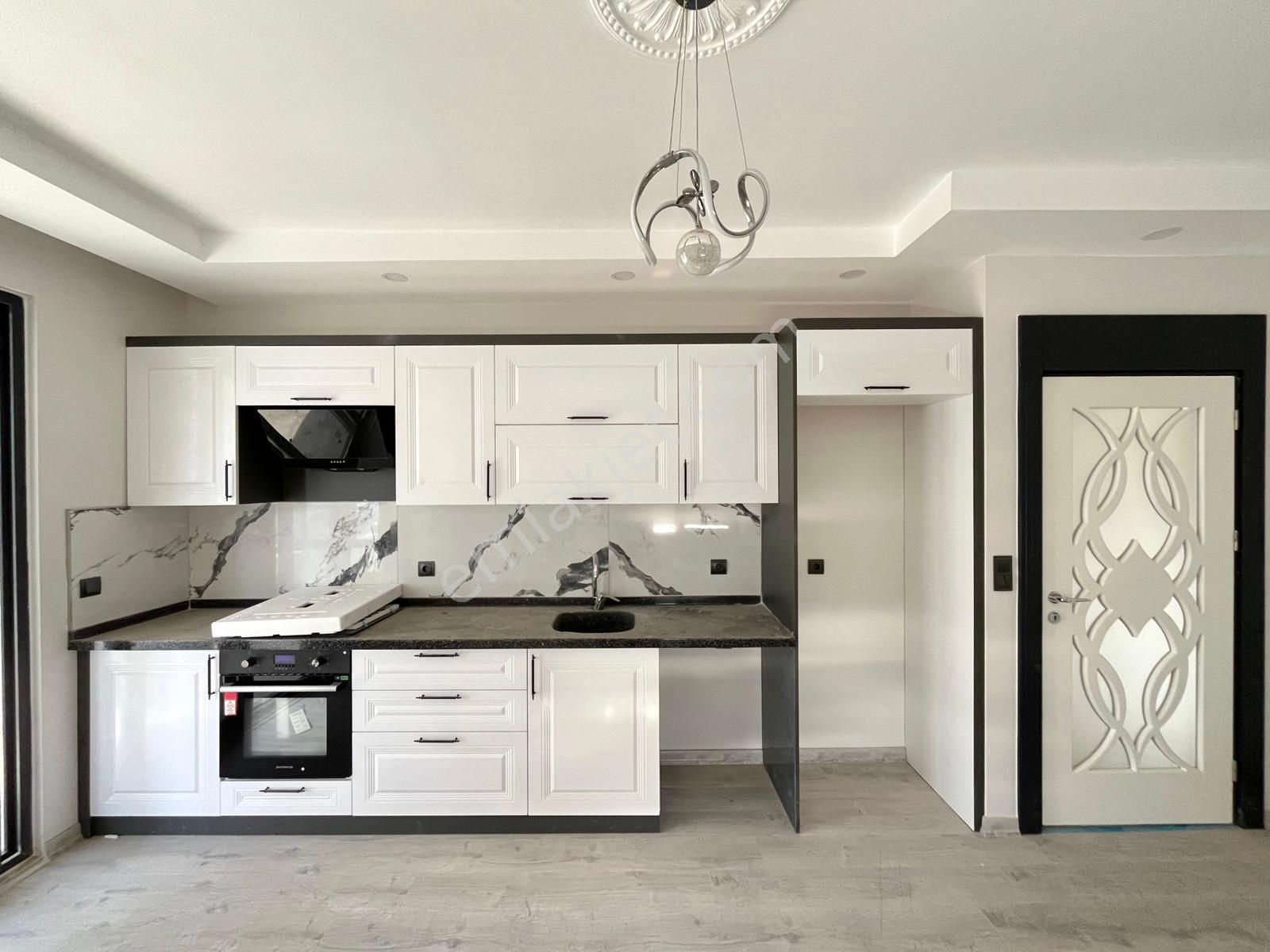 🏡referans'tan Altınkum'da Ön Cephe Ebeveyn Banyolu Çift Cam Balkonlu Sıfır Modern 2+1 Daire - Görsel 2