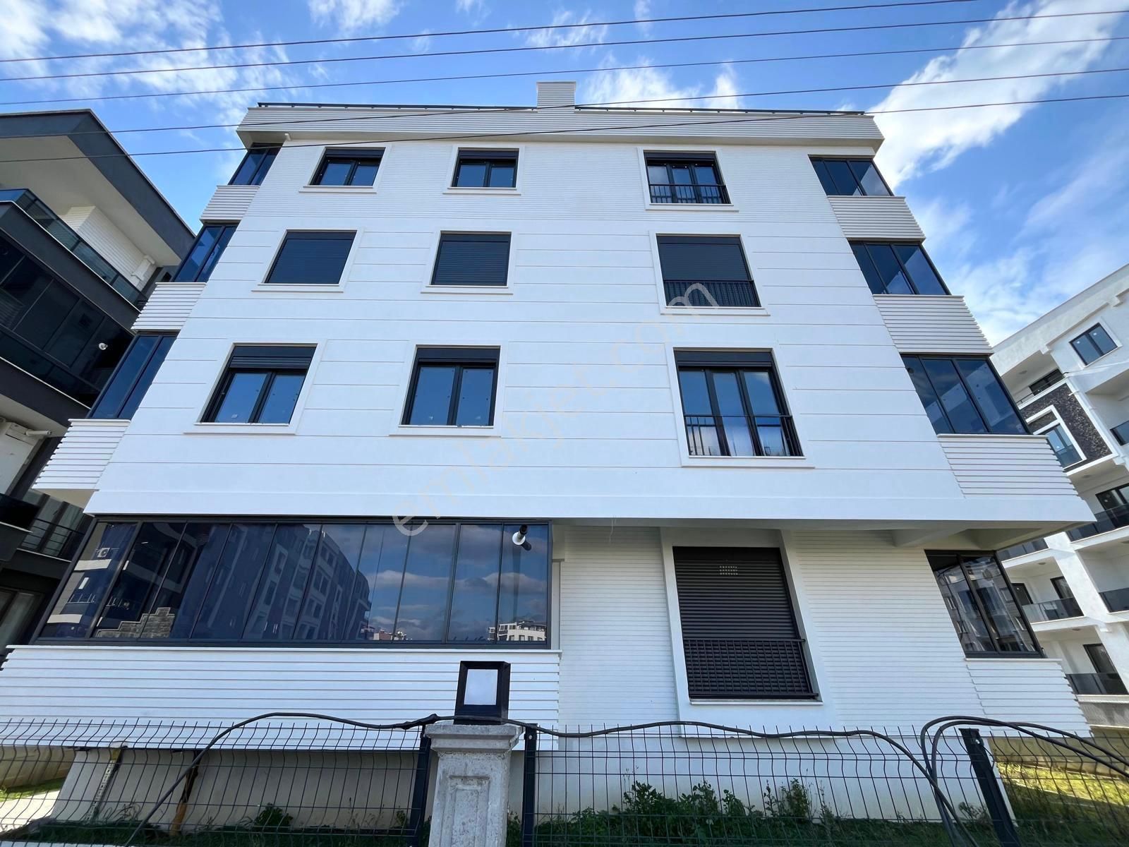 🏡referans'tan Altınkum'da Ön Cephe Ebeveyn Banyolu Çift Cam Balkonlu Sıfır Modern 2+1 Daire - Görsel 33