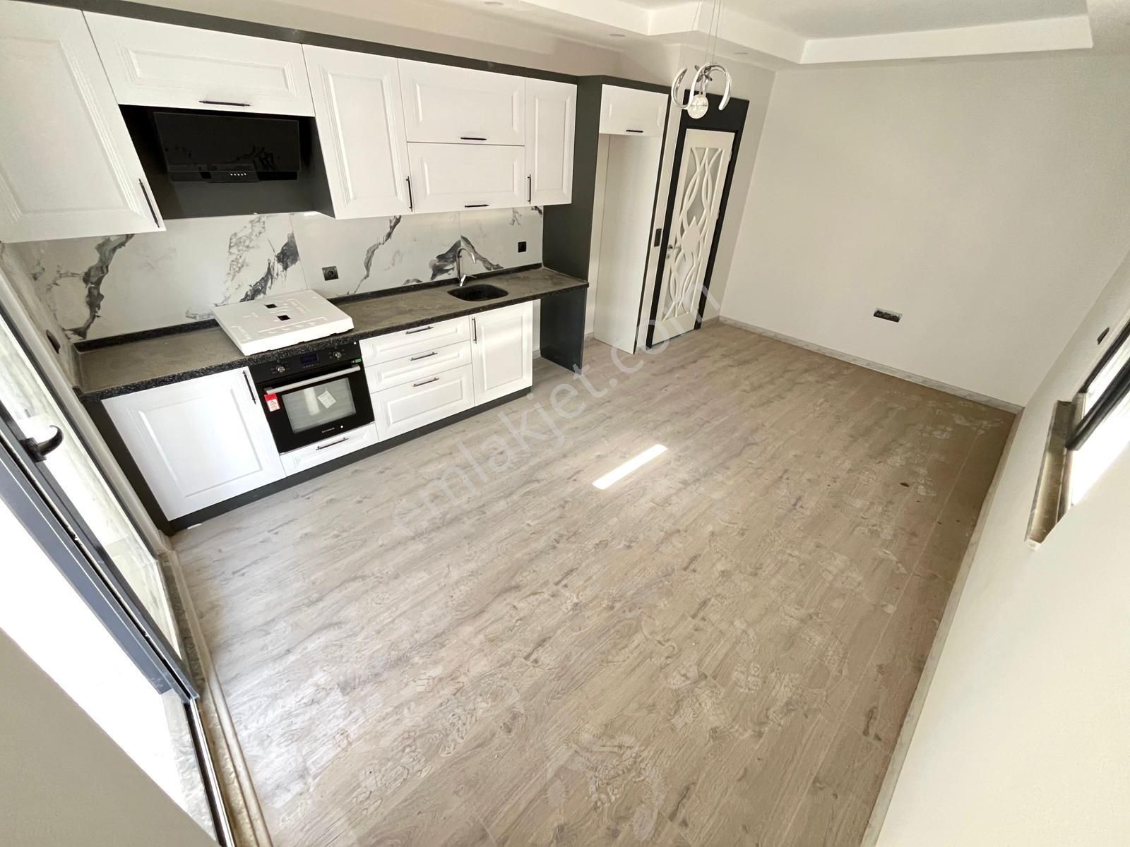 🏡referans'tan Altınkum'da Ön Cephe Ebeveyn Banyolu Çift Cam Balkonlu Sıfır Modern 2+1 Daire - Görsel 5