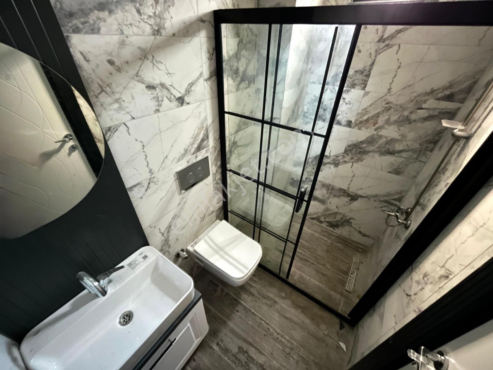 🏡referans'tan Altınkum'da Ön Cephe Ebeveyn Banyolu Çift Cam Balkonlu Sıfır Modern 2+1 Daire - Görsel 14