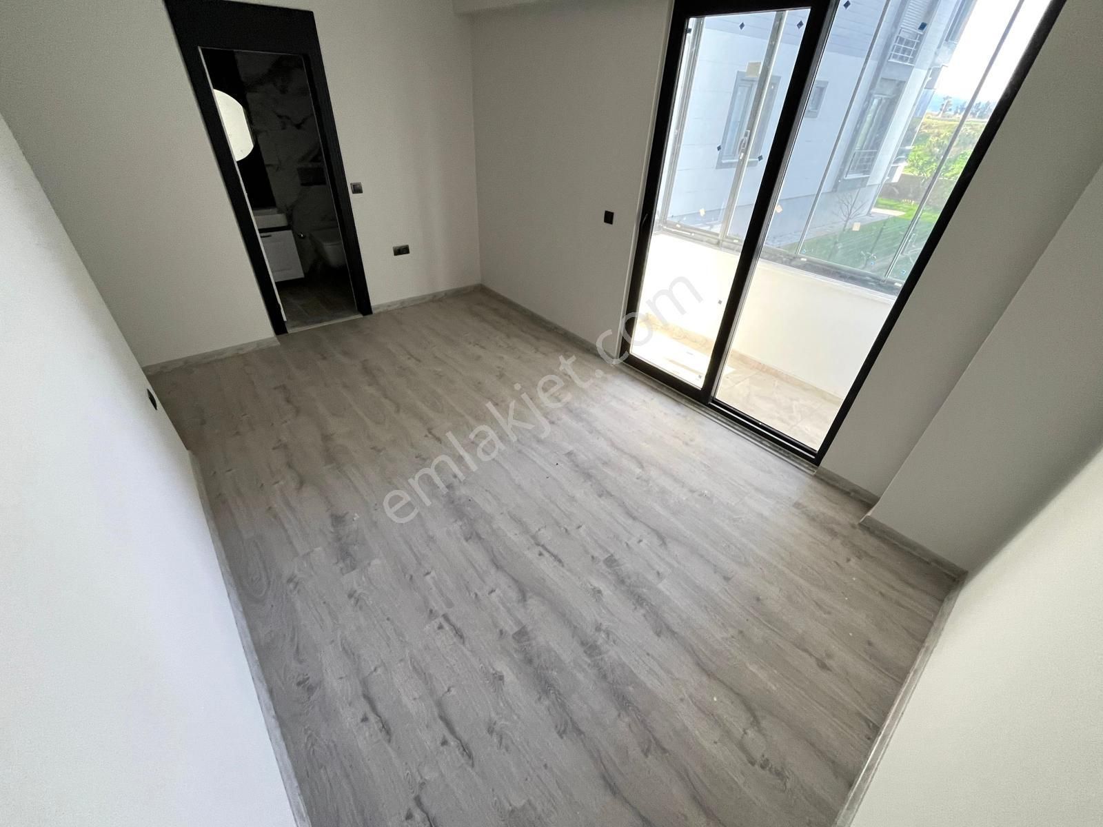 🏡referans'tan Altınkum'da Ön Cephe Ebeveyn Banyolu Çift Cam Balkonlu Sıfır Modern 2+1 Daire - Görsel 17