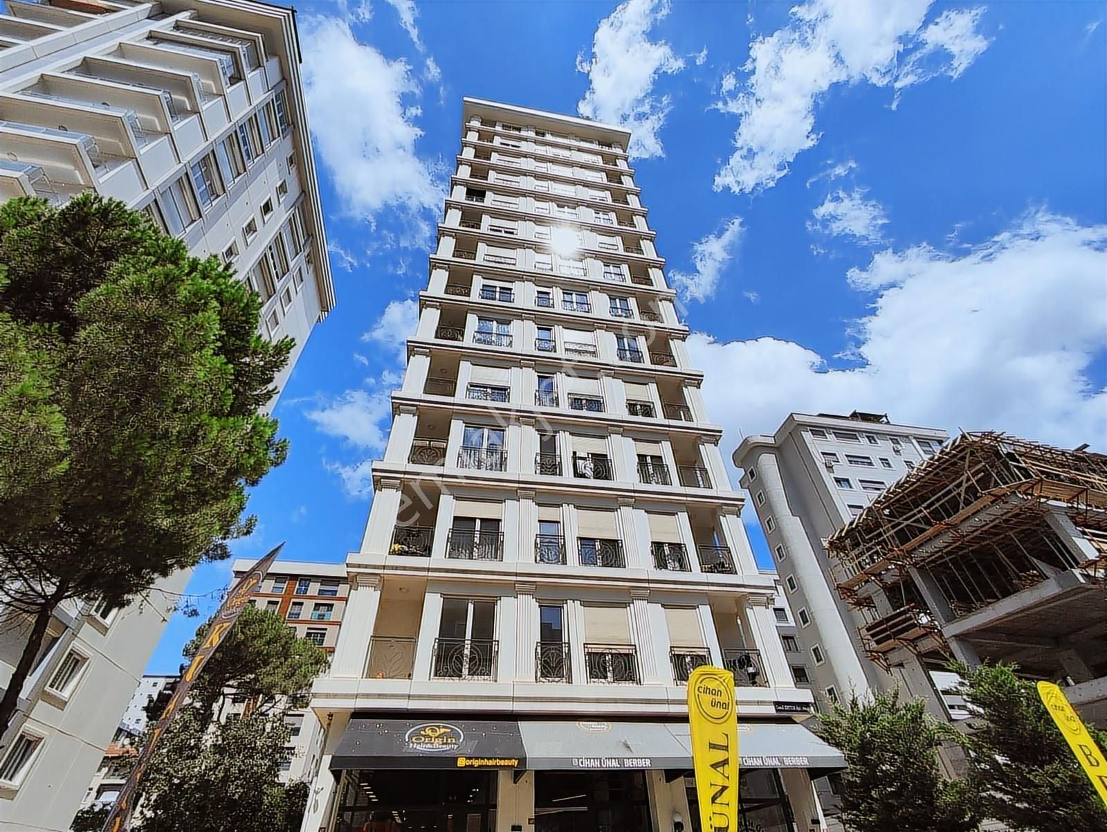 Met'den Erenköyde 3+1 Yeni Bina 110m2 Net 35m2 Salonlu