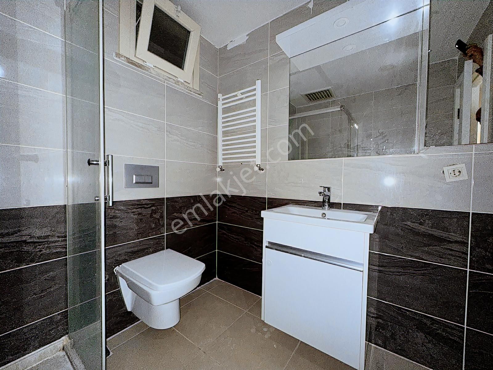 Met'den Erenköyde 3+1 Yeni Bina 110m2 Net 35m2 Salonlu - Görsel 9