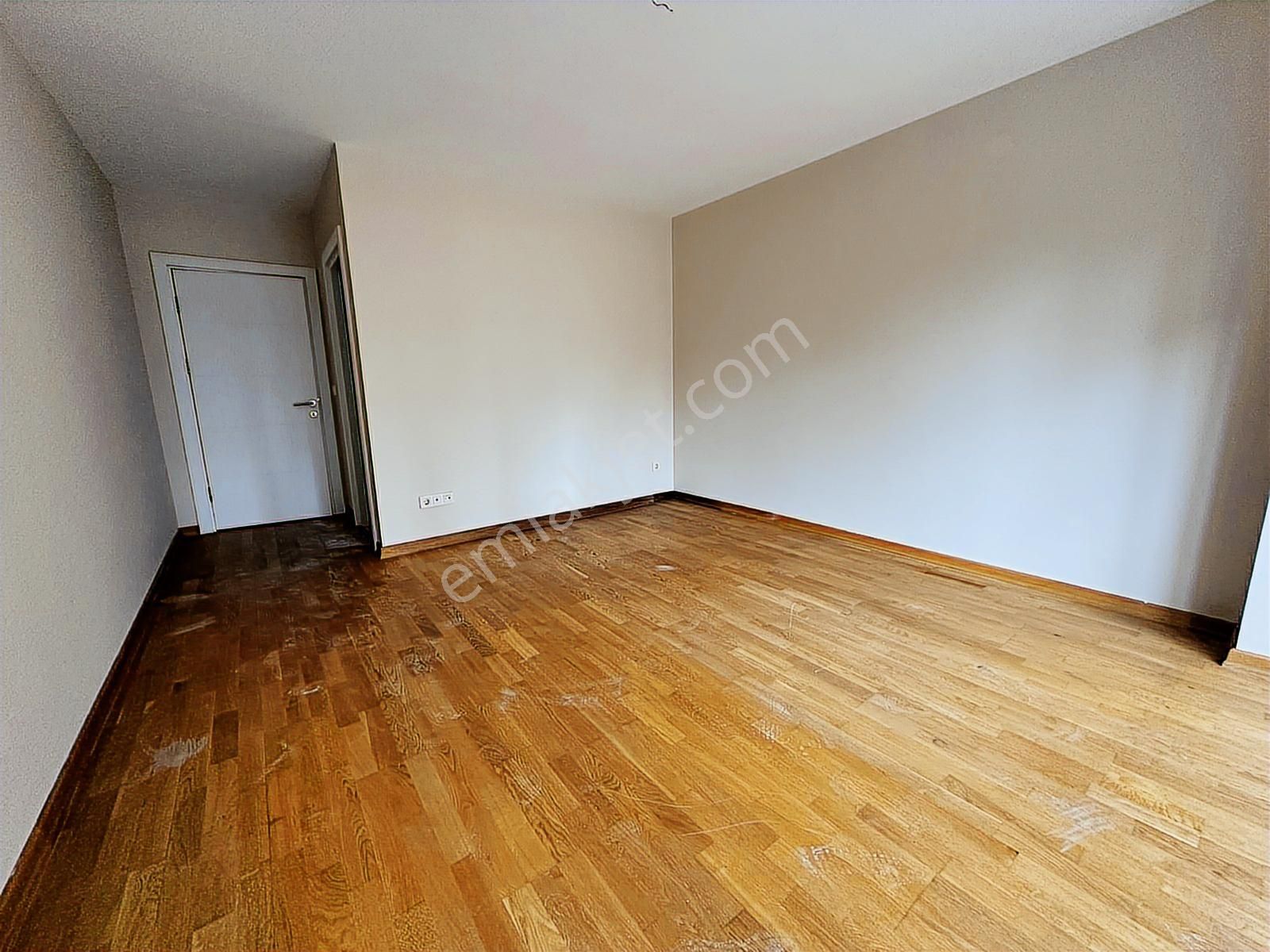 Met'den Erenköyde 3+1 Yeni Bina 110m2 Net 35m2 Salonlu - Görsel 13