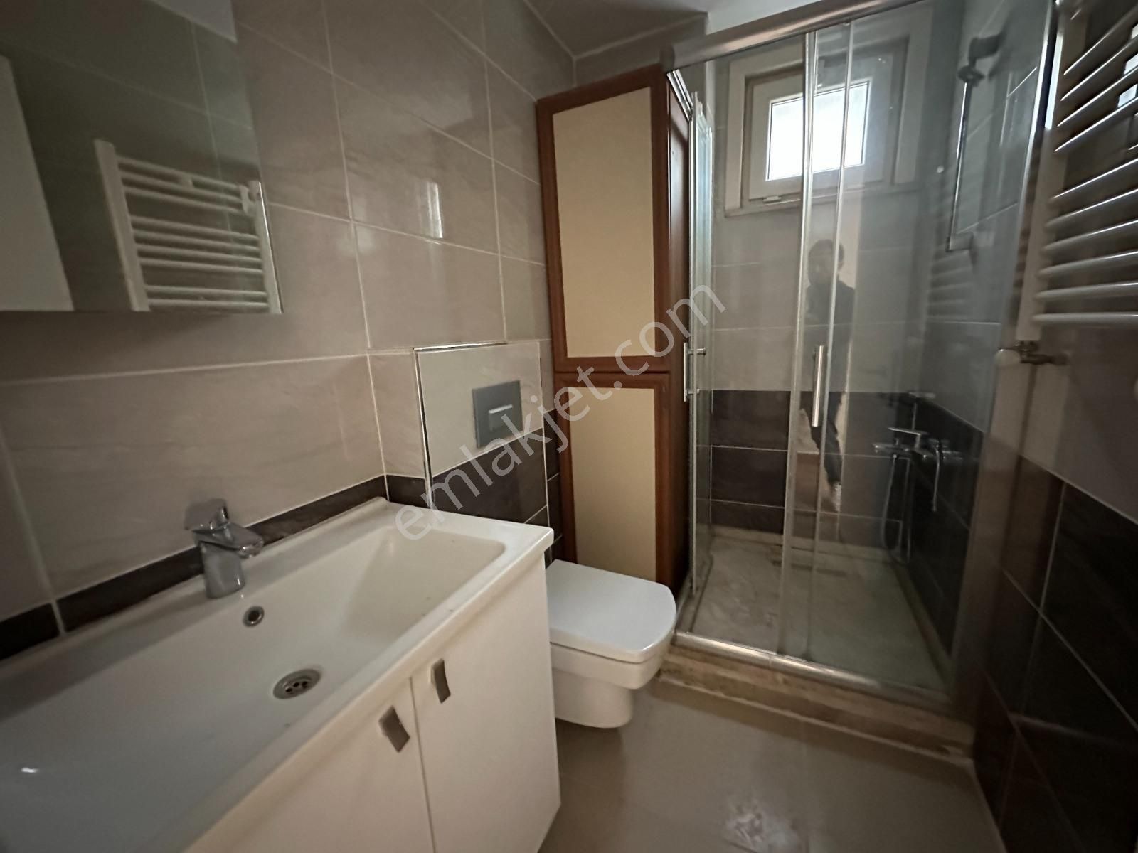 Met'den Erenköyde 3+1 Yeni Bina 110m2 Net 35m2 Salonlu - Görsel 31