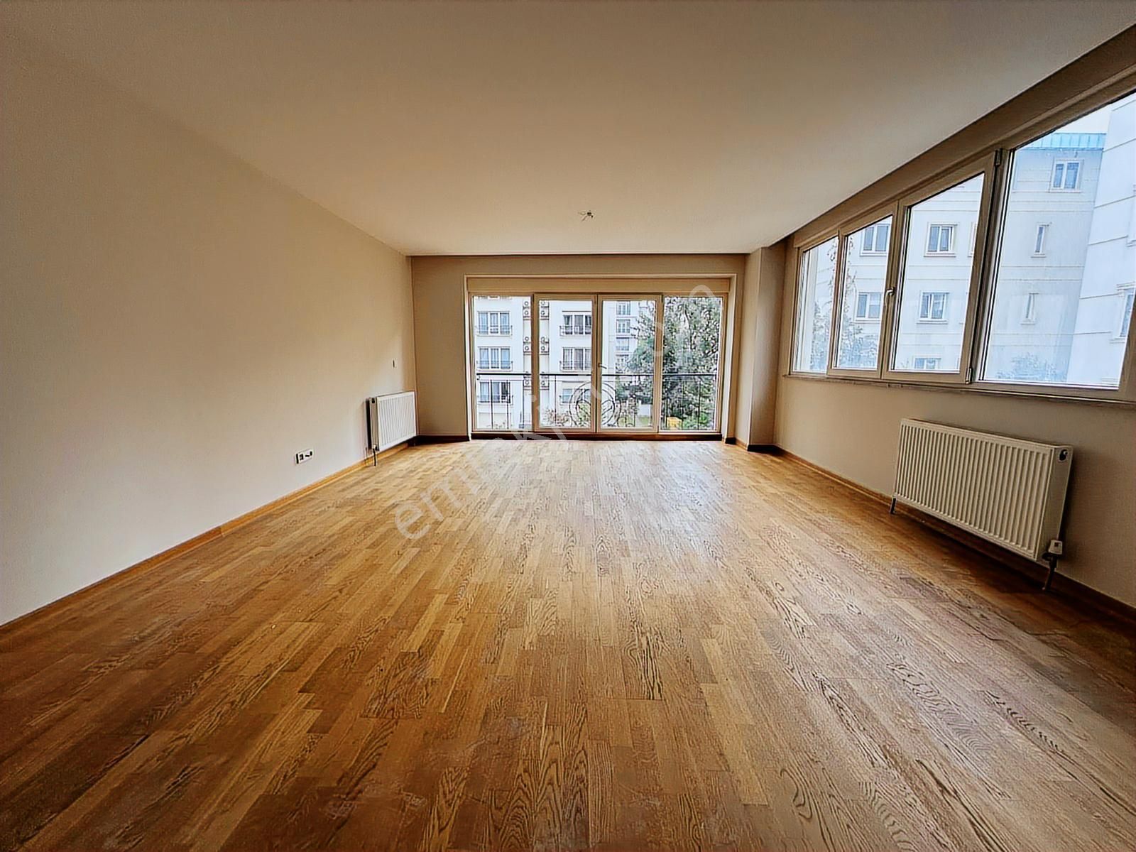 Met'den Erenköyde 3+1 Yeni Bina 110m2 Net 35m2 Salonlu - Görsel 4