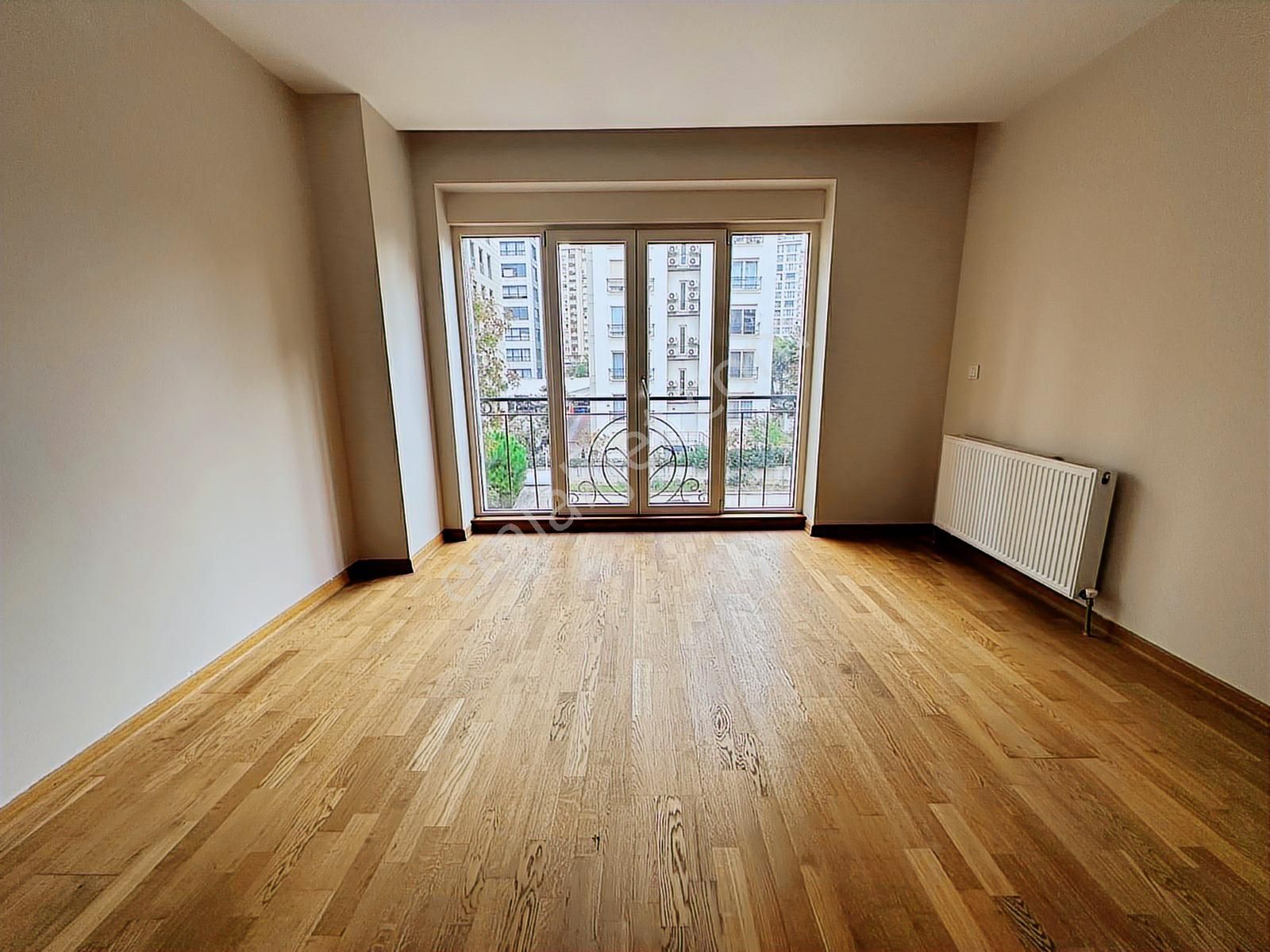 Met'den Erenköyde 3+1 Yeni Bina 110m2 Net 35m2 Salonlu - Görsel 6