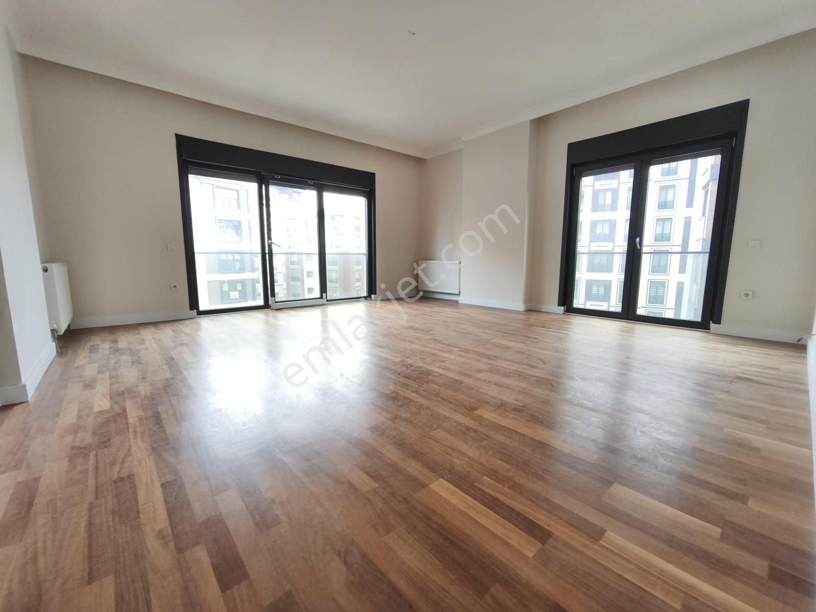 Met'den Suadiye Feride Geçidine Komşu 3+1 Yeni Binada Ebeveynli - Görsel 5