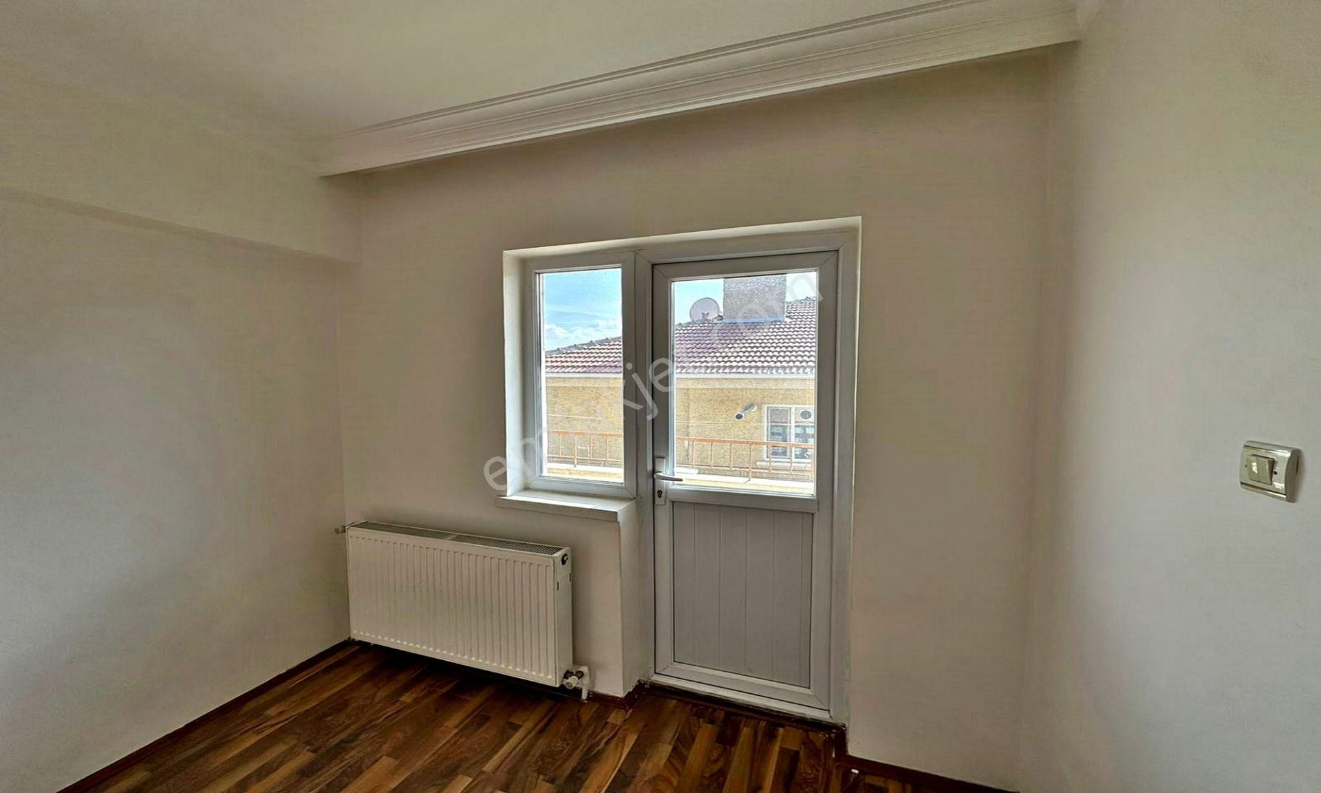 Kuşcağız Gazeller Cadde Yakını Manzaralı Katta Bağımsız 3+1! - Görsel 21