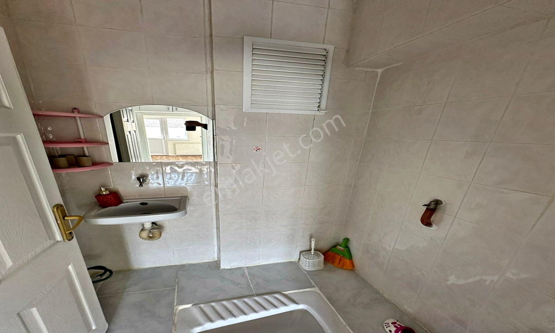 Kuşcağız Gazeller Cadde Yakını Manzaralı Katta Bağımsız 3+1! - Görsel 17