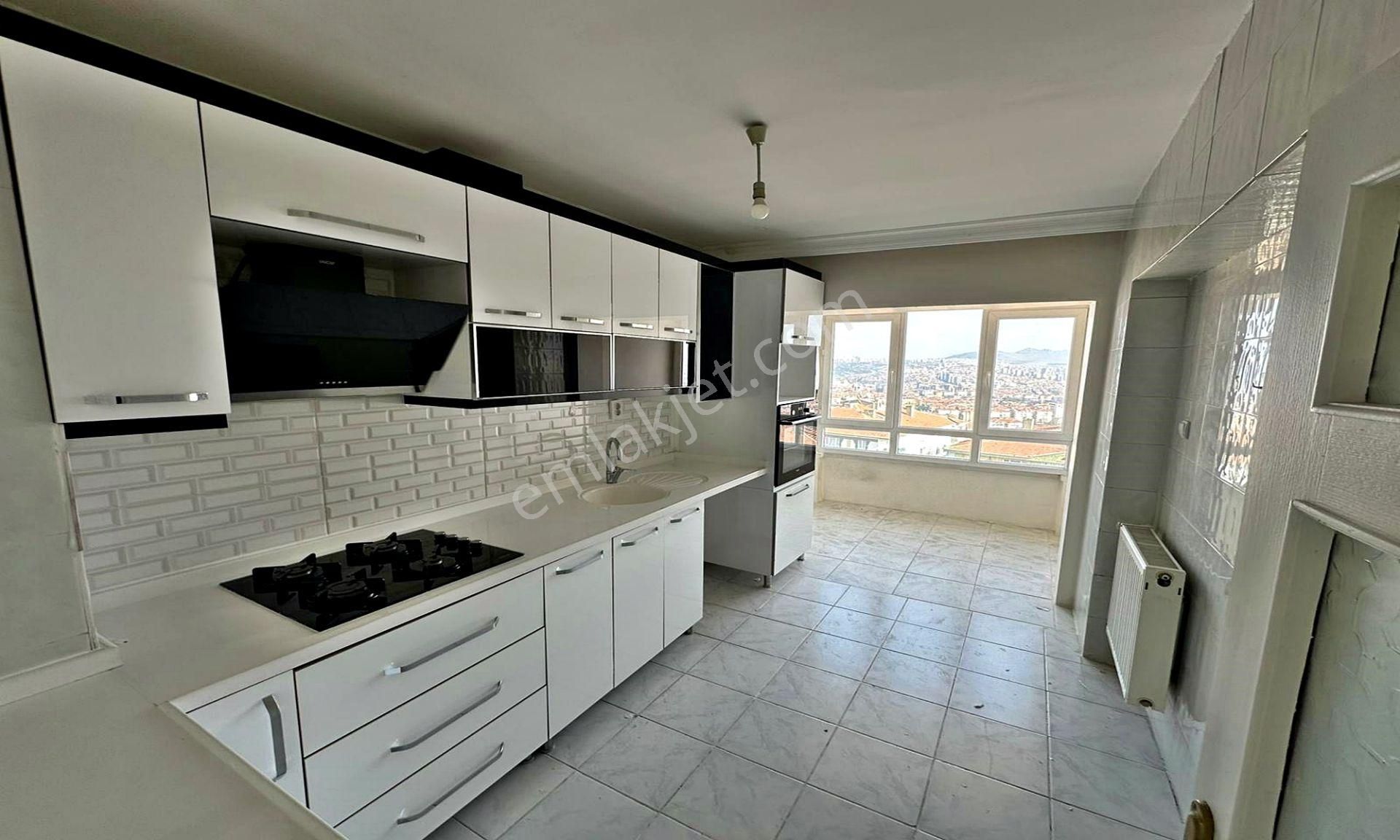 Kuşcağız Gazeller Cadde Yakını Manzaralı Katta Bağımsız 3+1! - Görsel 23