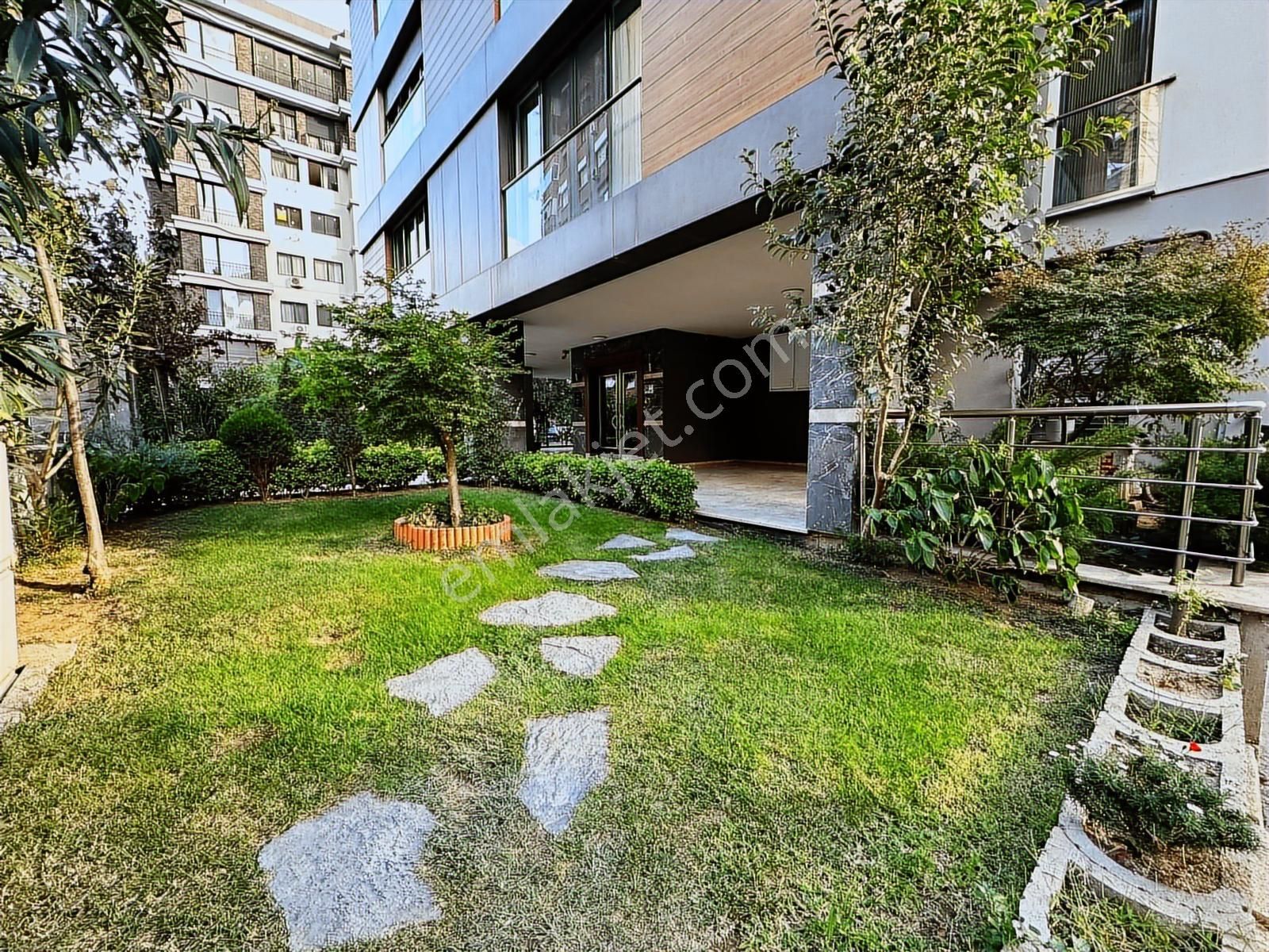 Erenköy Özenç Sokakda 3+1 Yeni Binada 95 M2 Net Ebeveynli - Görsel 24