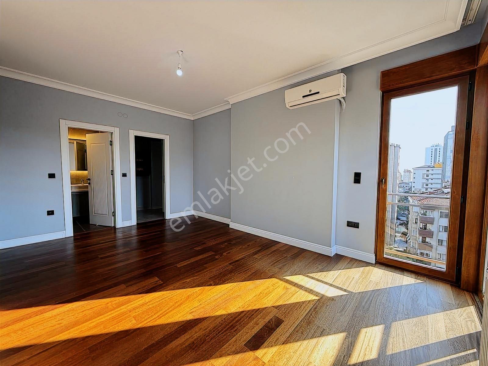 Erenköy Bahariyeli Sokakta 130m² Net 3+1 Yeni Lüx Ebeveynli - Görsel 2