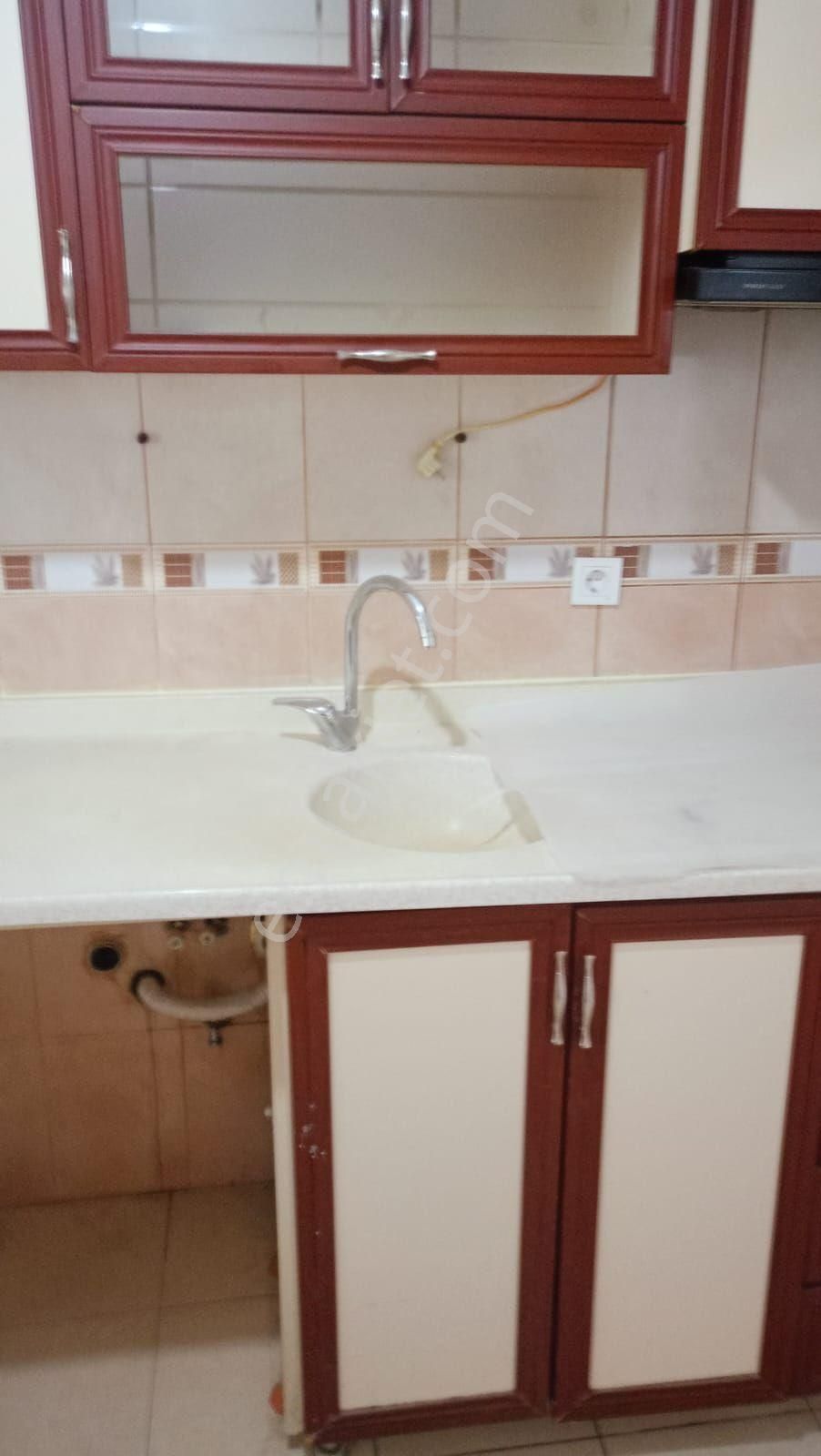 Akşemsettin Mah.*2+1*çift Balkon*iskanlı*bağımsız Salon*95m²*krediye Uygun