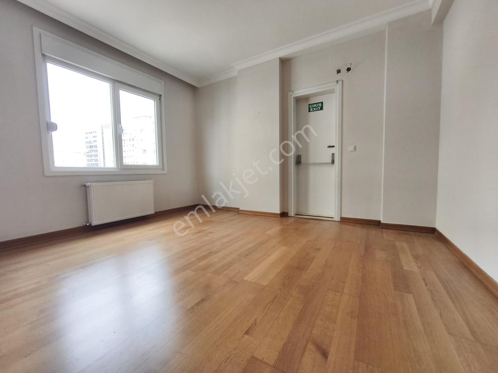 Şaşkınbakkal Marks&spencer Sokağında 4+1 Teraslı Yasal Dubleks - Görsel 23