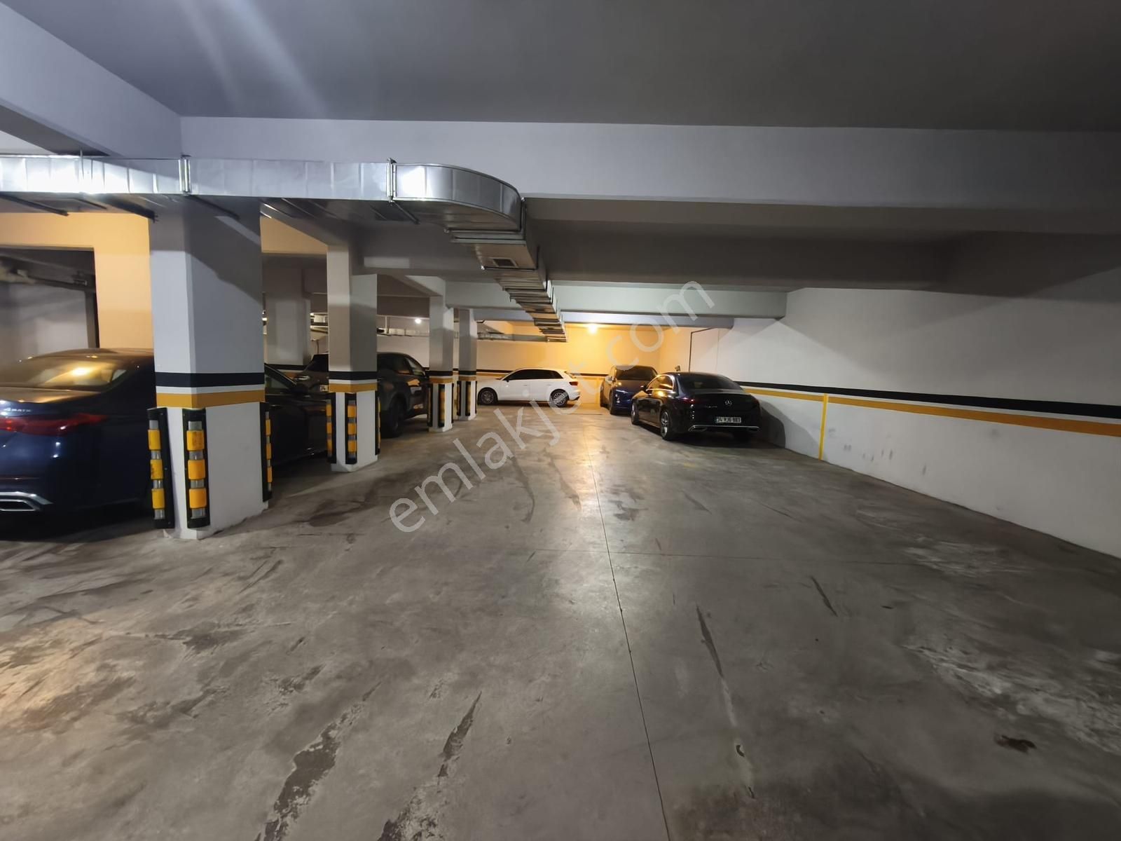 Şaşkınbakkal Marks&spencer Sokağında 4+1 Teraslı Yasal Dubleks - Görsel 22