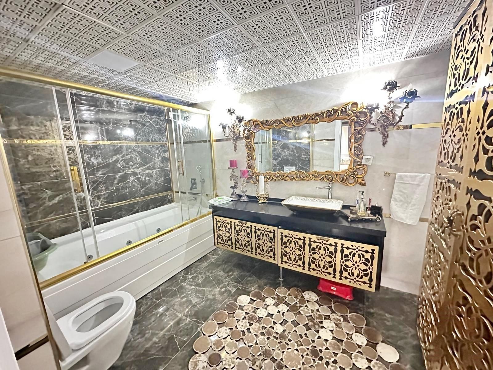 Site İçinnde 4+1 Krediye Uygun Ultra Lüks Yapılı Ara Kat - Görsel 8