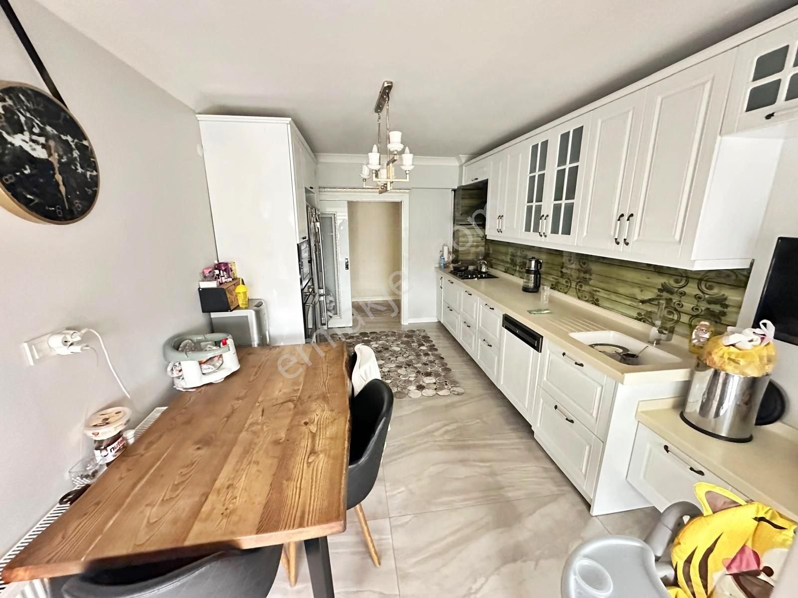 Site İçinnde 4+1 Krediye Uygun Ultra Lüks Yapılı Ara Kat - Görsel 30