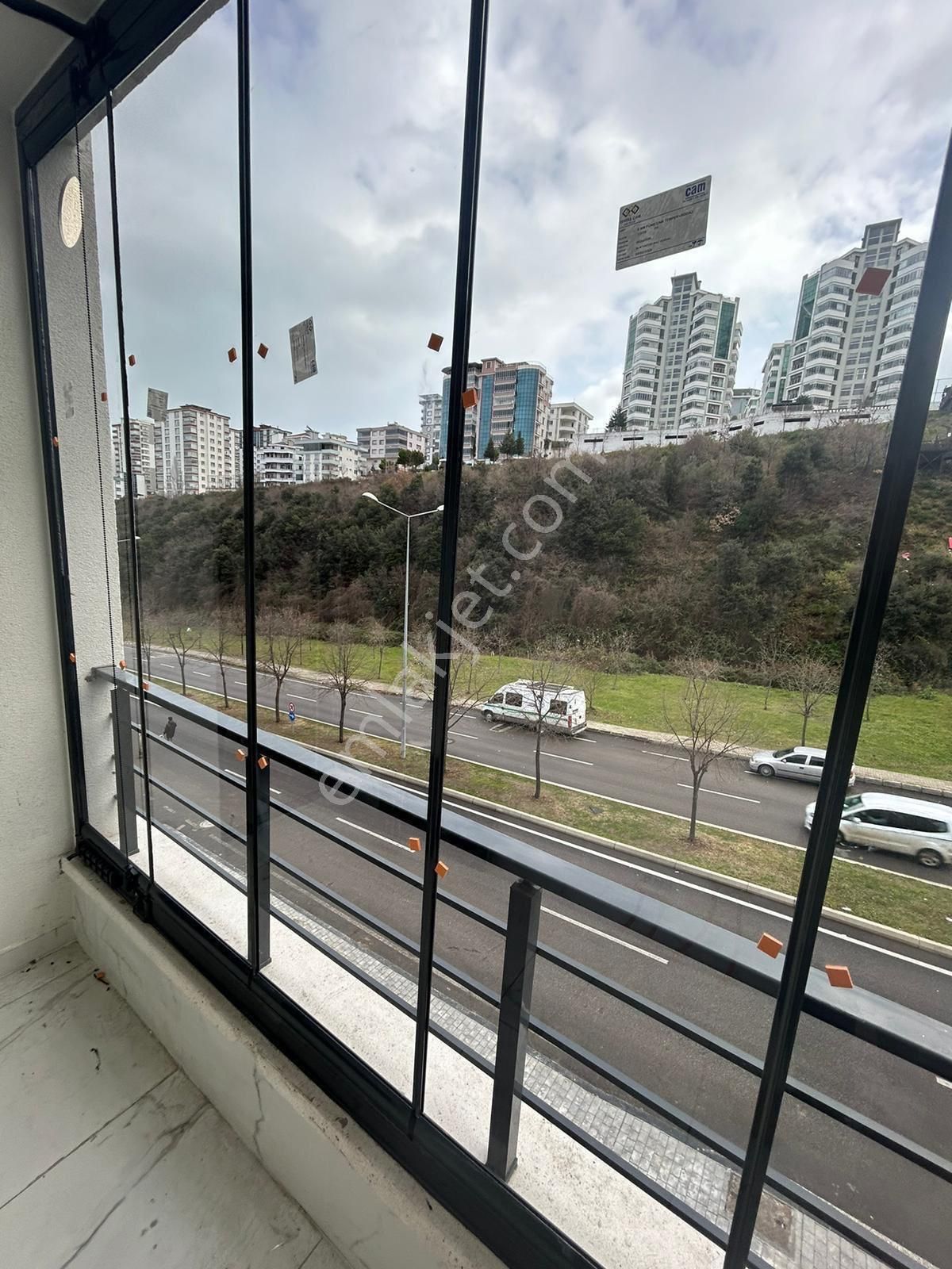 Furkan Emlaktan Kalkancı Mah. 1+1 55 M2 3.kat Arakat Cam Balkonlu Caddeye Cephe Fırsat Daire - Görsel 6