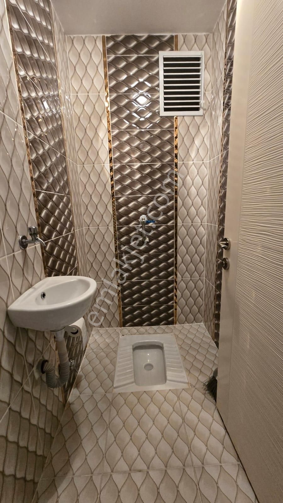 Bahçelerüstü Mah 3+1 Yüksek Giriş 115 M2 6 Yıllık İskanlı - Görsel 4