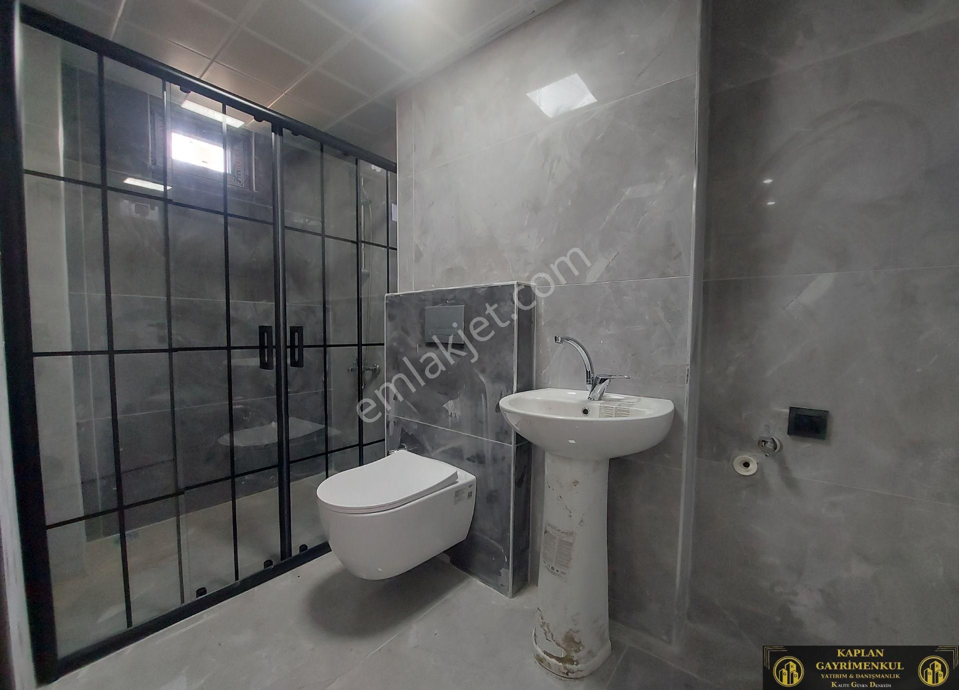 Kaplan Gayrimenkul’den 71 Evler Mah. Candanel Cd Yakını 2+0 50 M² Özel Garajlı Satılık Daire - Görsel 16