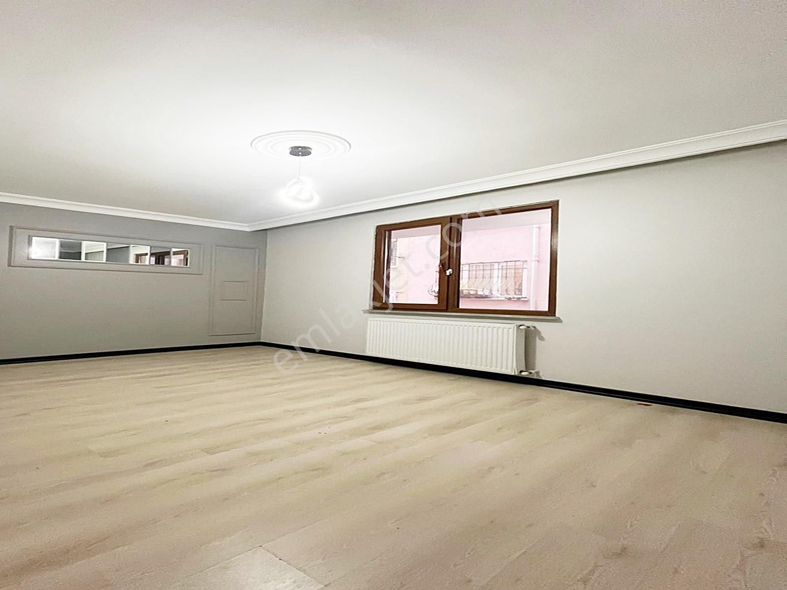 Boss Yapı'dan Metrobüse Yakın Dekorlu 1+1 Yüksek Giriş Daire - Görsel 19