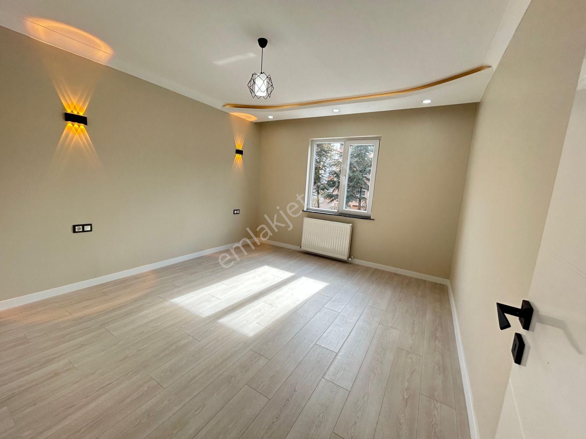 Taner'den Dikmen'de Orta Kat Ön Cephe 3+1 Süper Lüks 3 Cepheli - Görsel 33