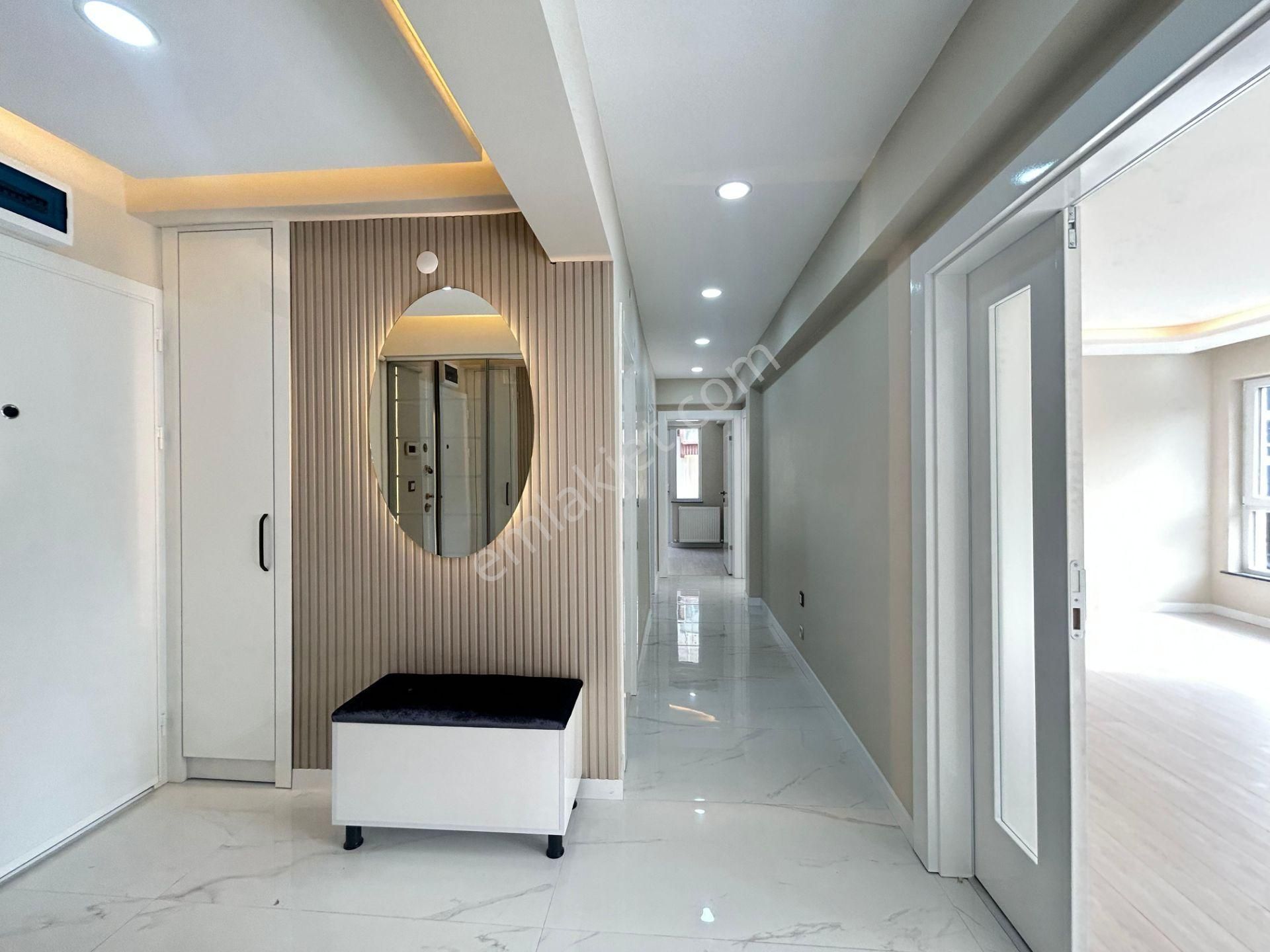 Taner'den Dikmen'de Orta Kat Ön Cephe 3+1 Süper Lüks 3 Cepheli - Görsel 22