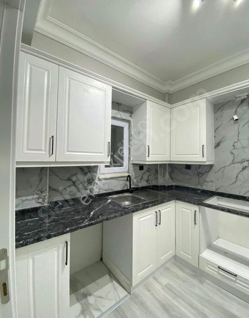 Furkan Emlaktan Çiftlik Mah. 2+1 1.kat 105m2 İçi Full Yapılı Balkonlu Arakat Satılık Fırsat Daire - Görsel 3