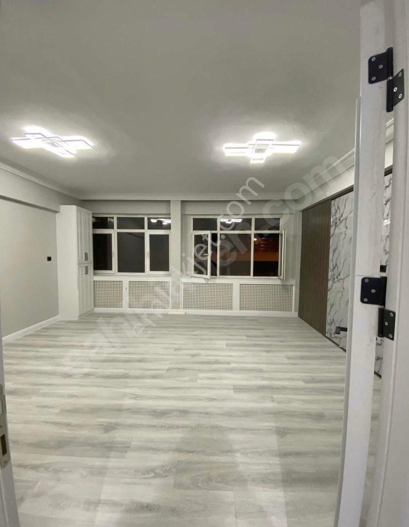 Furkan Emlaktan Çiftlik Mah. 2+1 1.kat 105m2 İçi Full Yapılı Balkonlu Arakat Satılık Fırsat Daire - Görsel 6