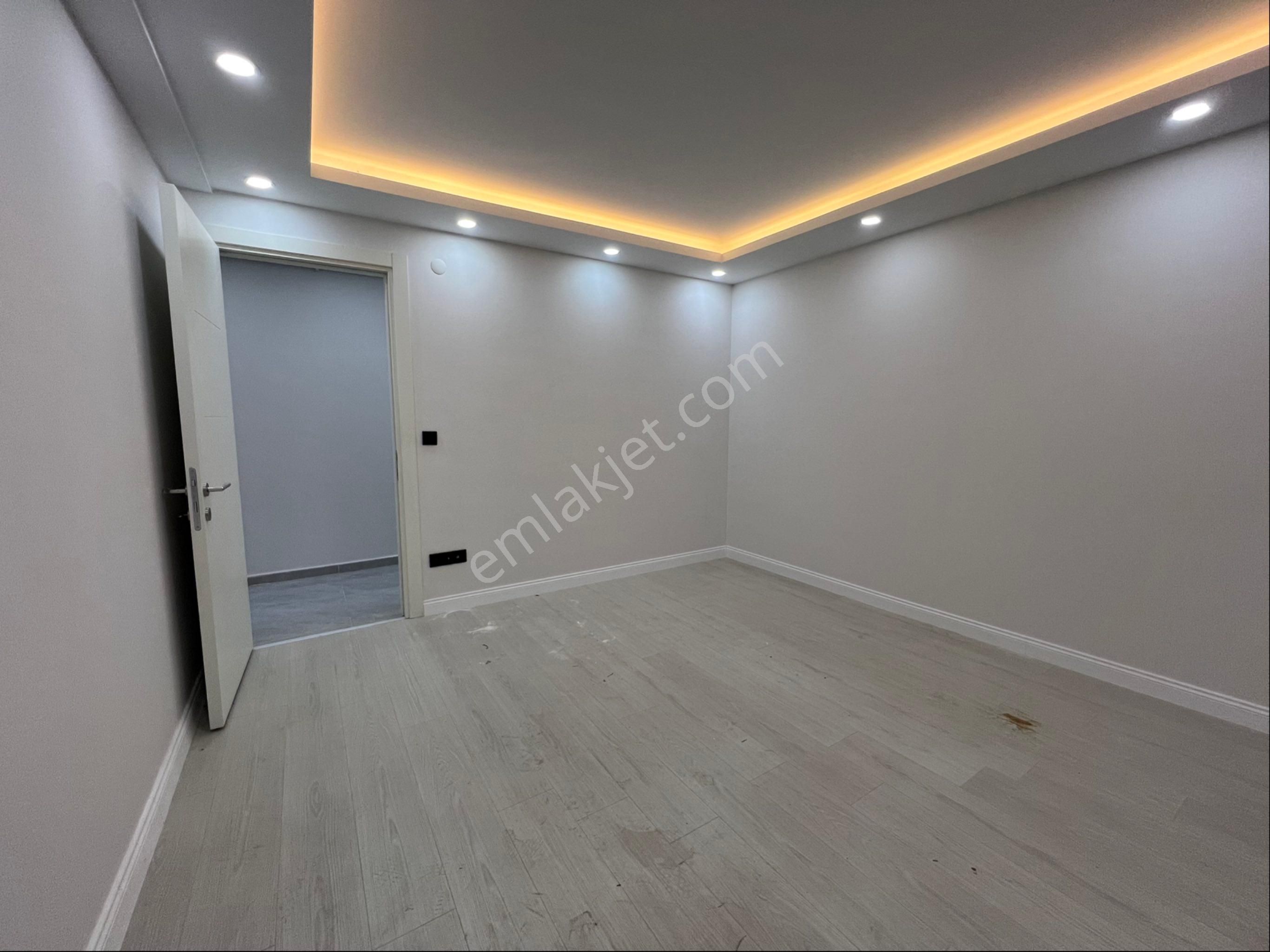 Küçükyalı Metroya Yürüme Mesafesin'de 2+1 Net 70 M² Net - Görsel 21