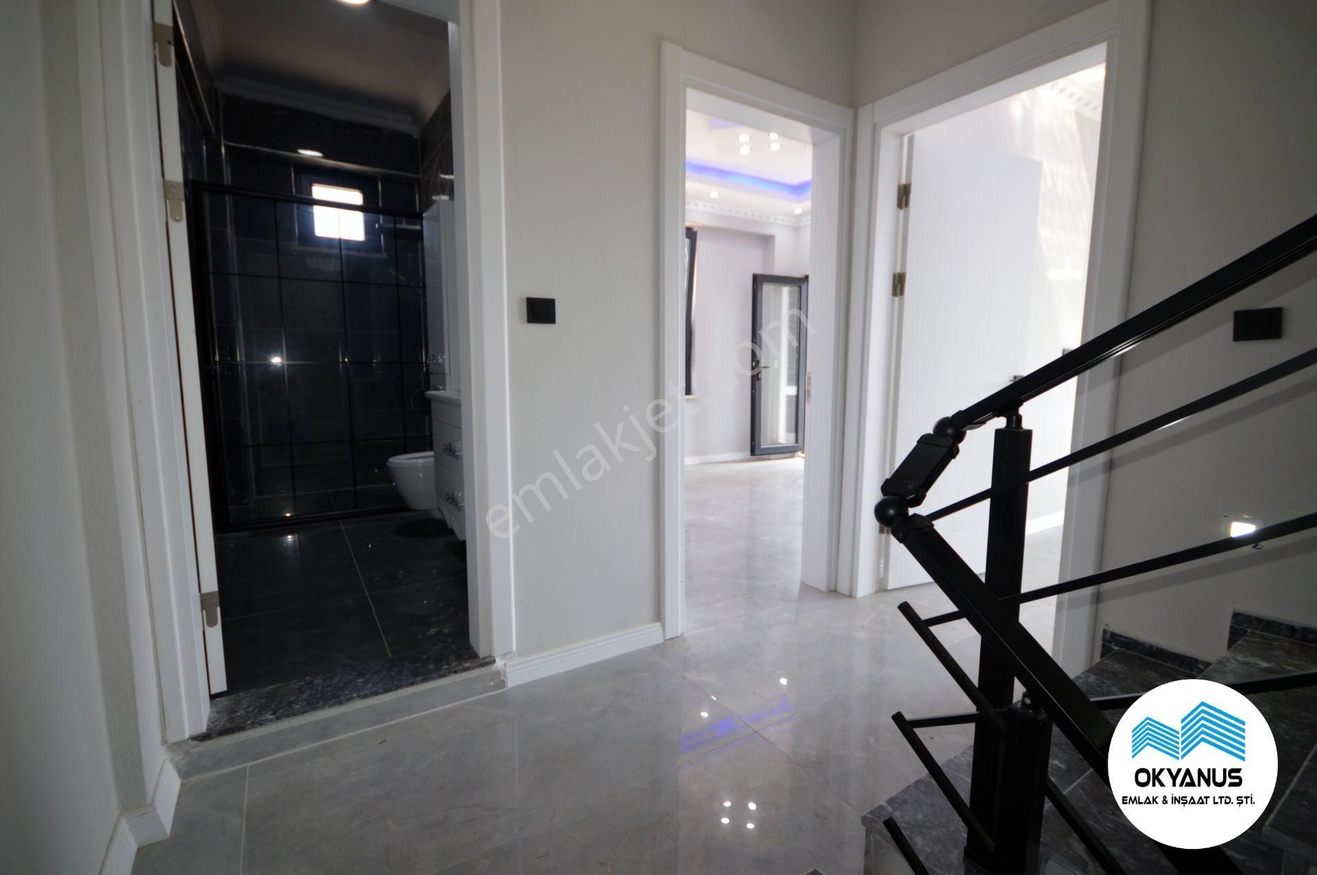 Sakarya Kocaali'de Bahçeli Deniz Manzarlı 3+1 Villa - Görsel 24