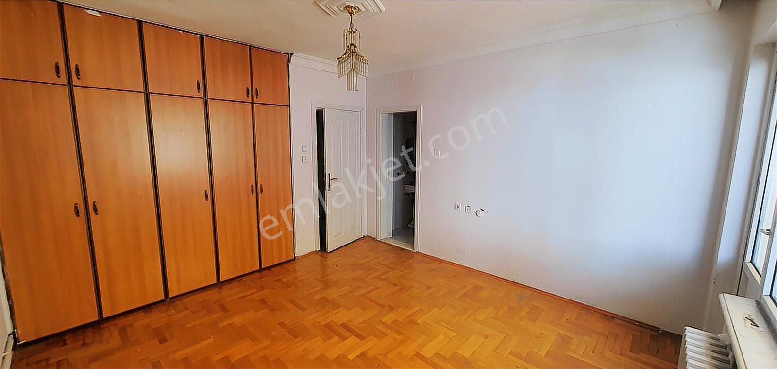 Kaçırılmayacak Fırsat! Tek Tapu İki Daire 4+1 & 2+1 Teraslı - Görsel 32