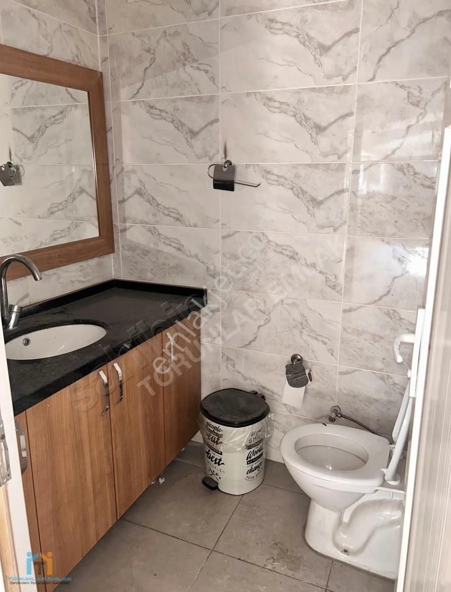 Bağcılarda Kiralık İşyeri Showroom,kesimhane, Ofis Ve Depo Uygun - Görsel 13