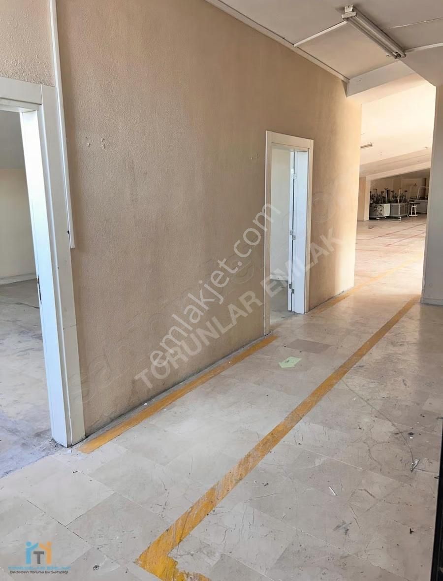 Bağcılarda Kiralık İşyeri Showroom,kesimhane, Ofis Ve Depo Uygun - Görsel 9