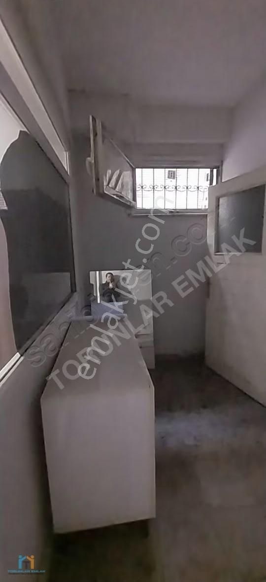 Torunlar Emlaktan Kiralık Giriş Dükkan | Depolu | 140 M² - Görsel 3